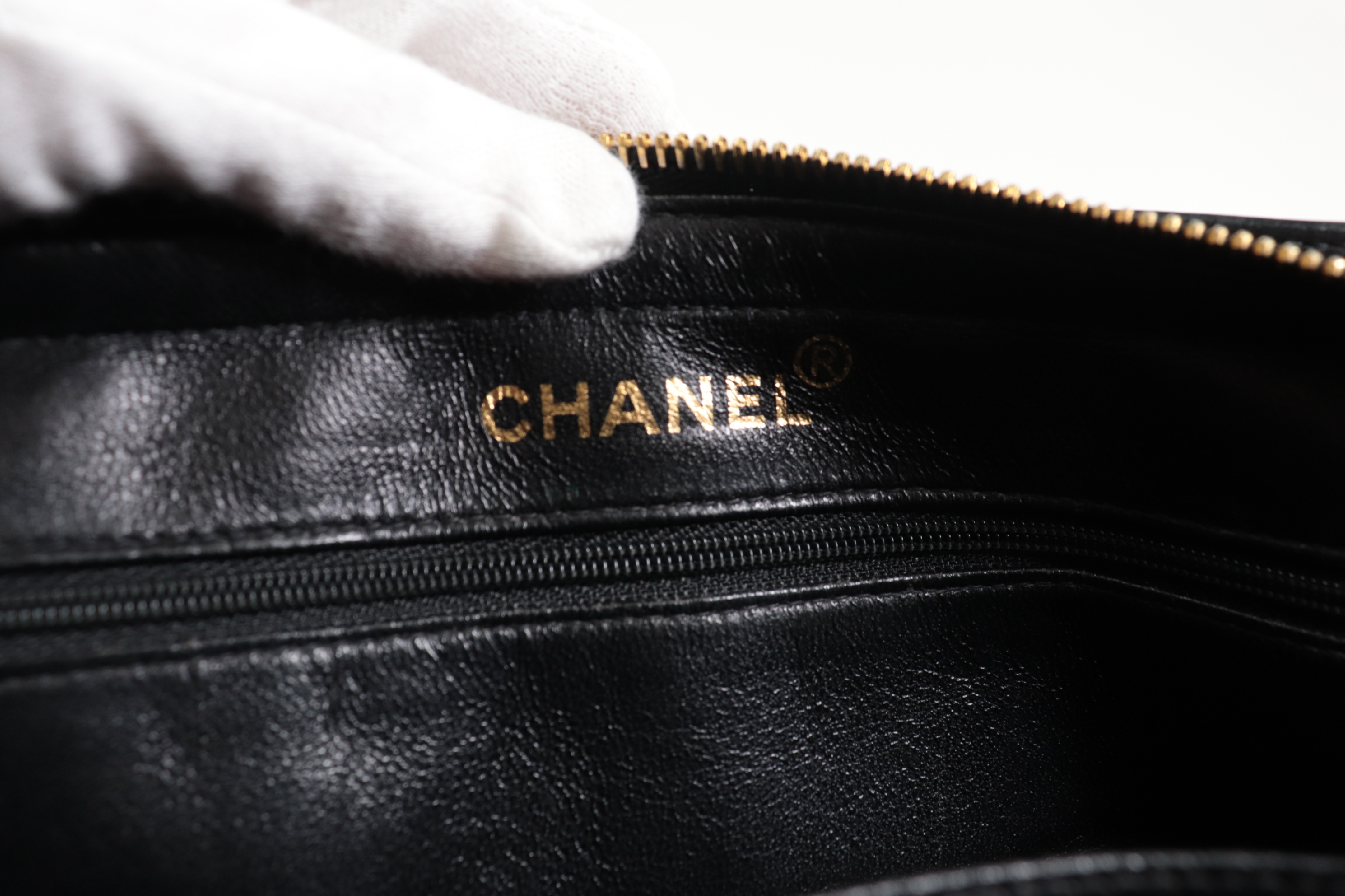Matelassé Lambskin Chain Tote Bag — view 8