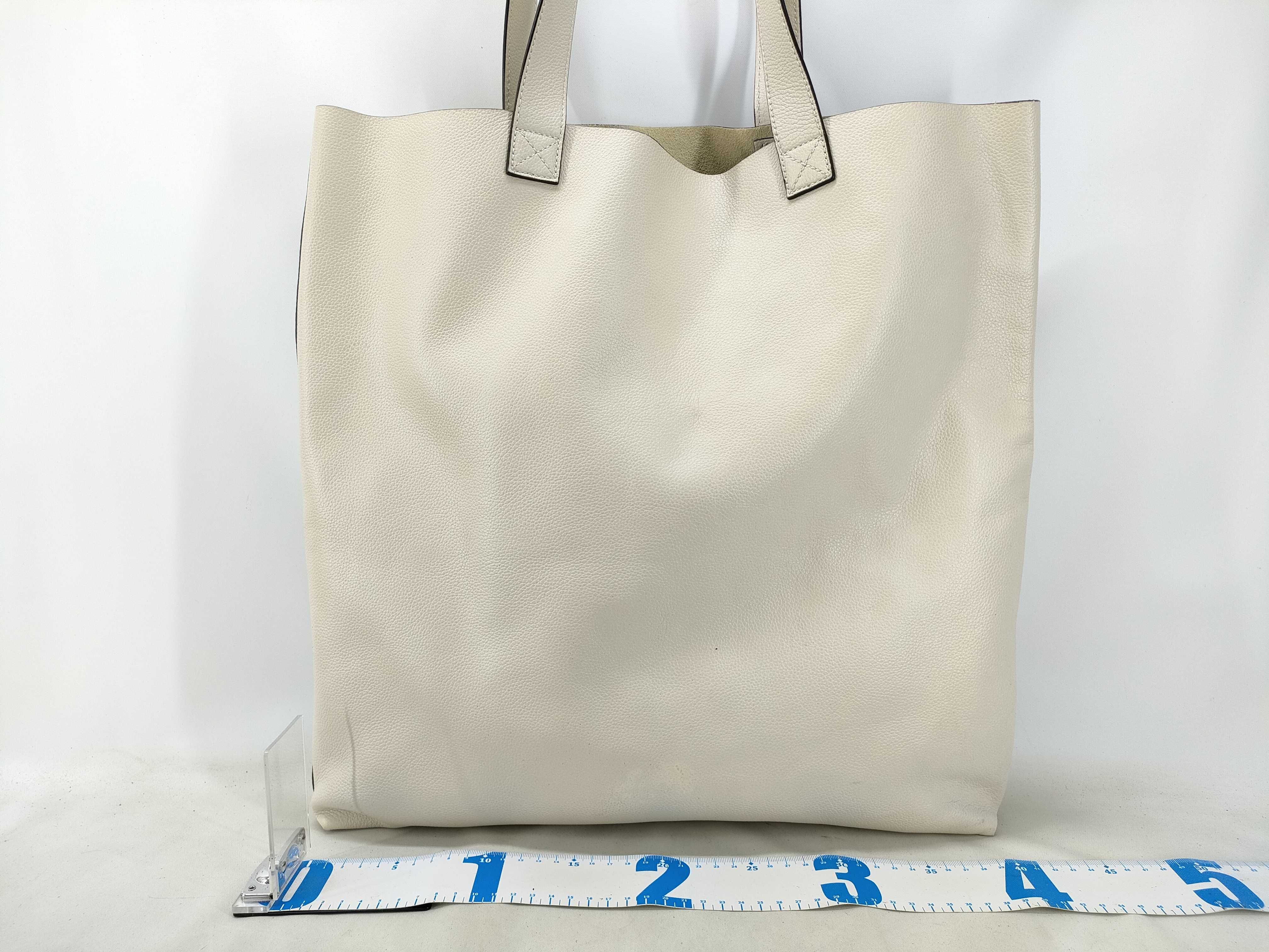 Sherry Line Print Logo Leather Big Tote Bag White Tote Bag — view 2