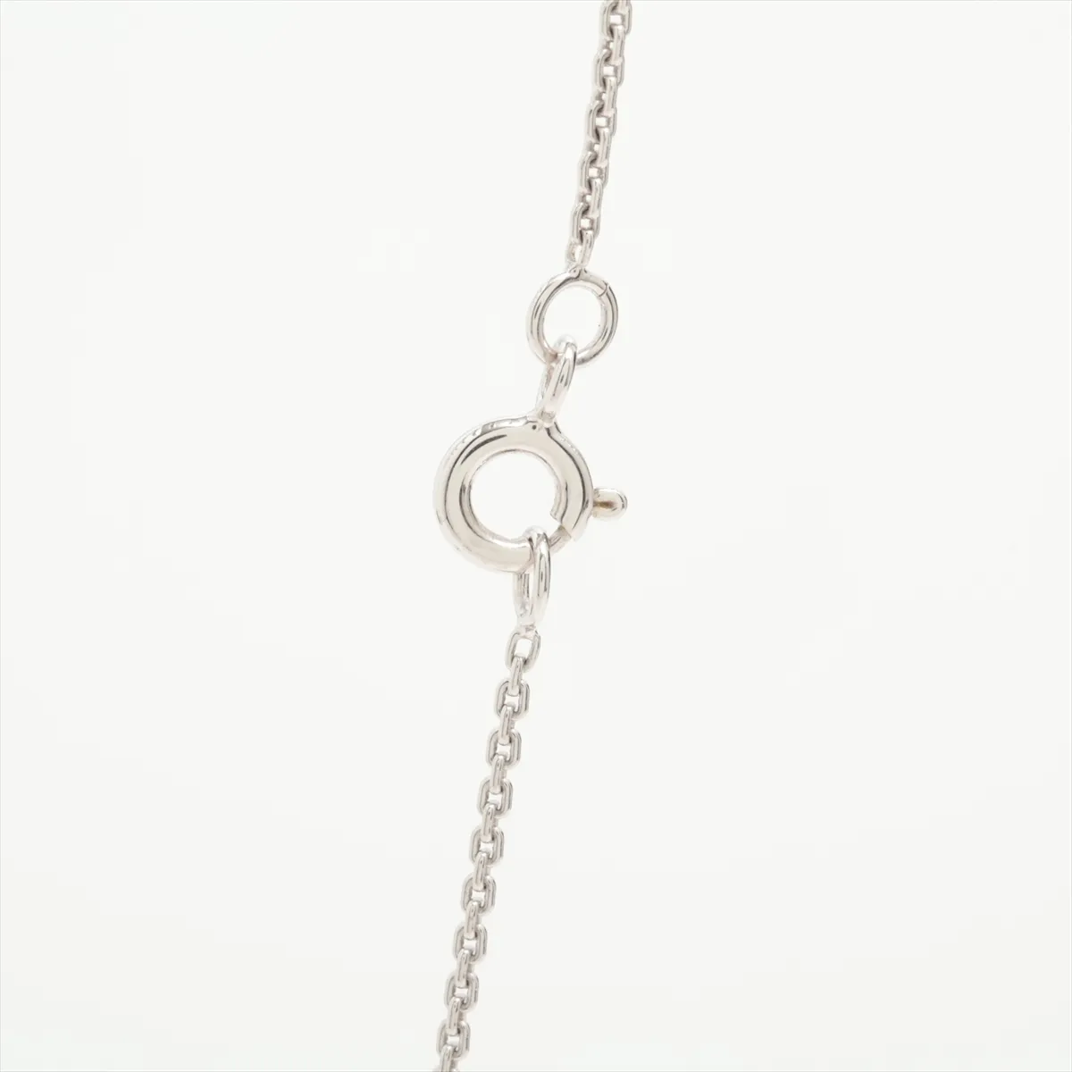 Pendant LV Vault One PM Diamond Necklace 750 (WG) 6.1g E21319 — view 3
