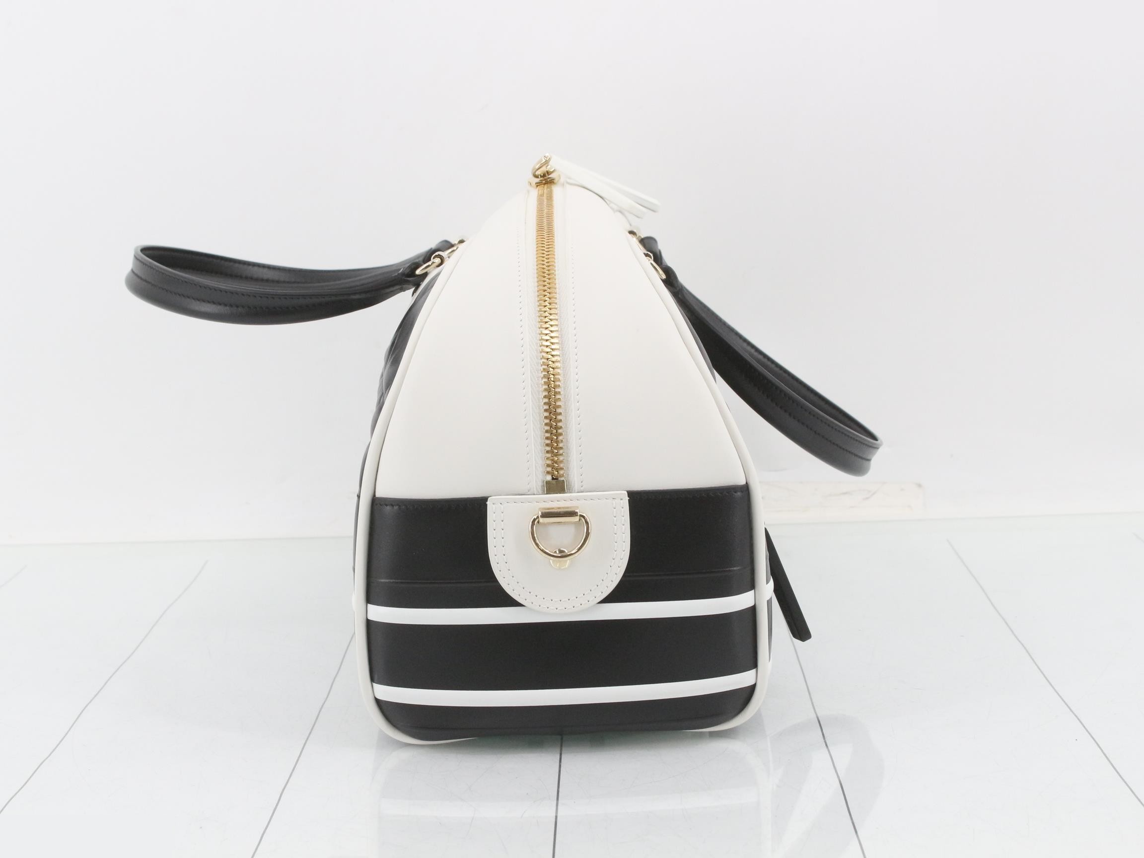 Vibe Bowling Bag Leather 2-Way Handbag — view 4