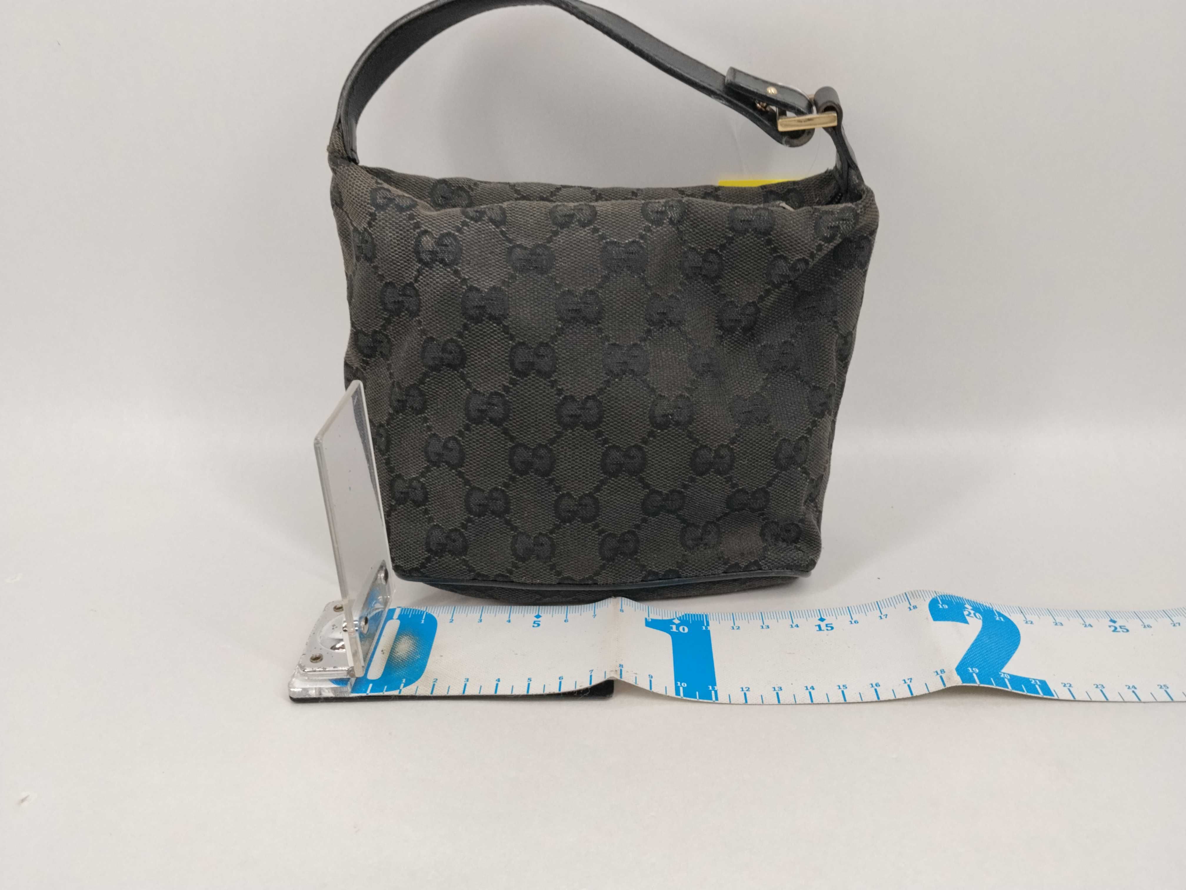 GG Canvas 039 1147 Accessory Pouch — view 2