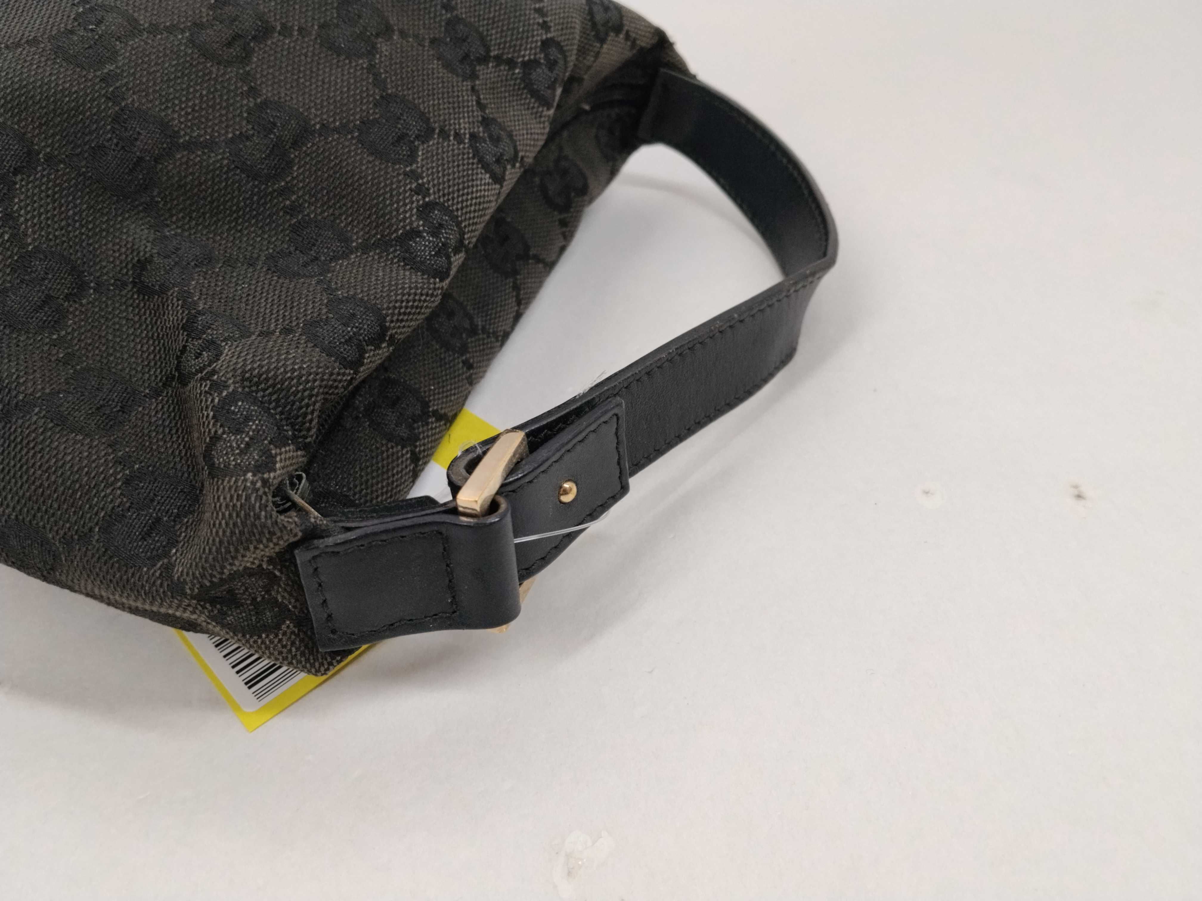 GG Canvas 039 1147 Accessory Pouch — view 5