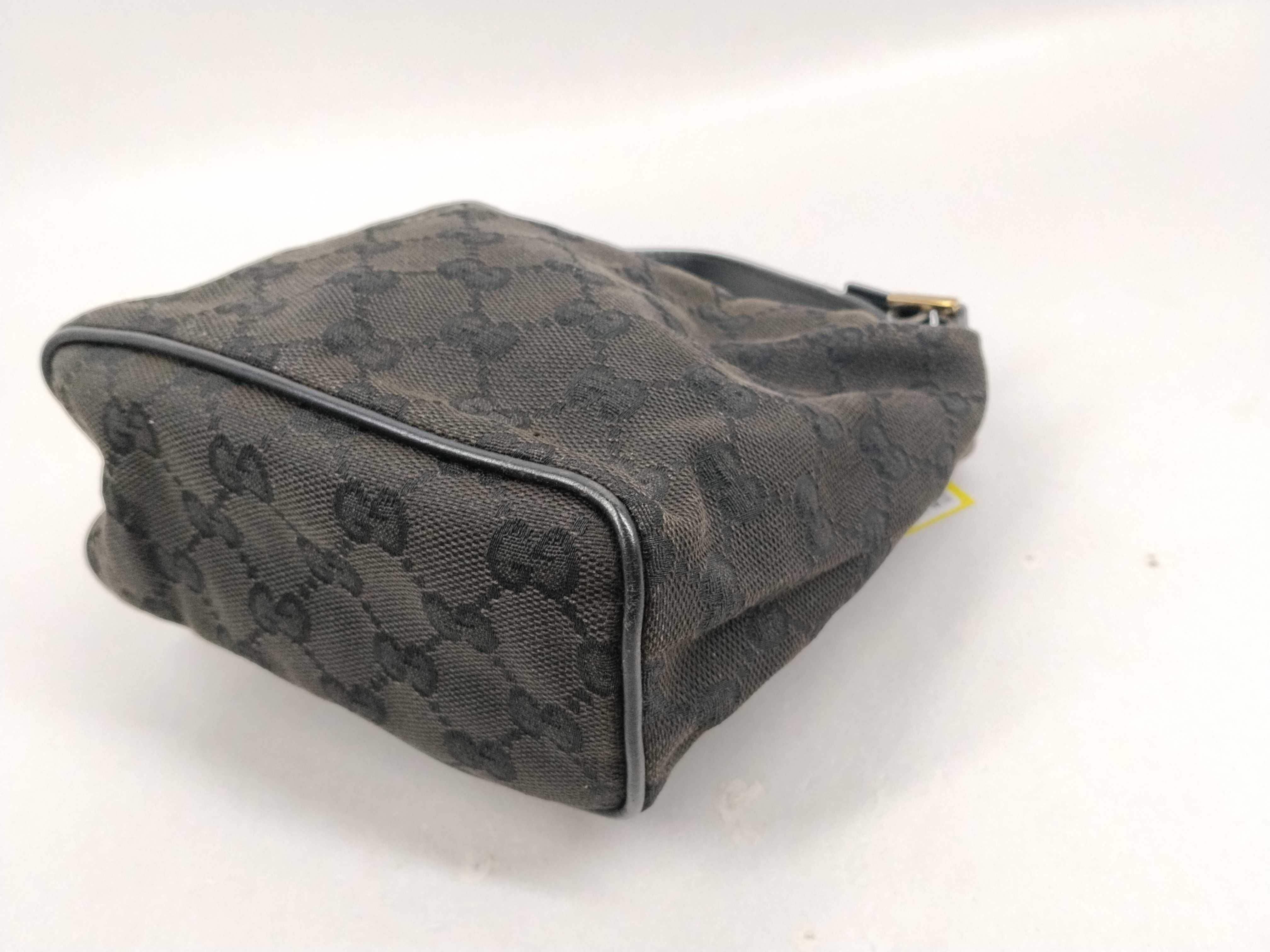 GG Canvas 039 1147 Accessory Pouch — view 6