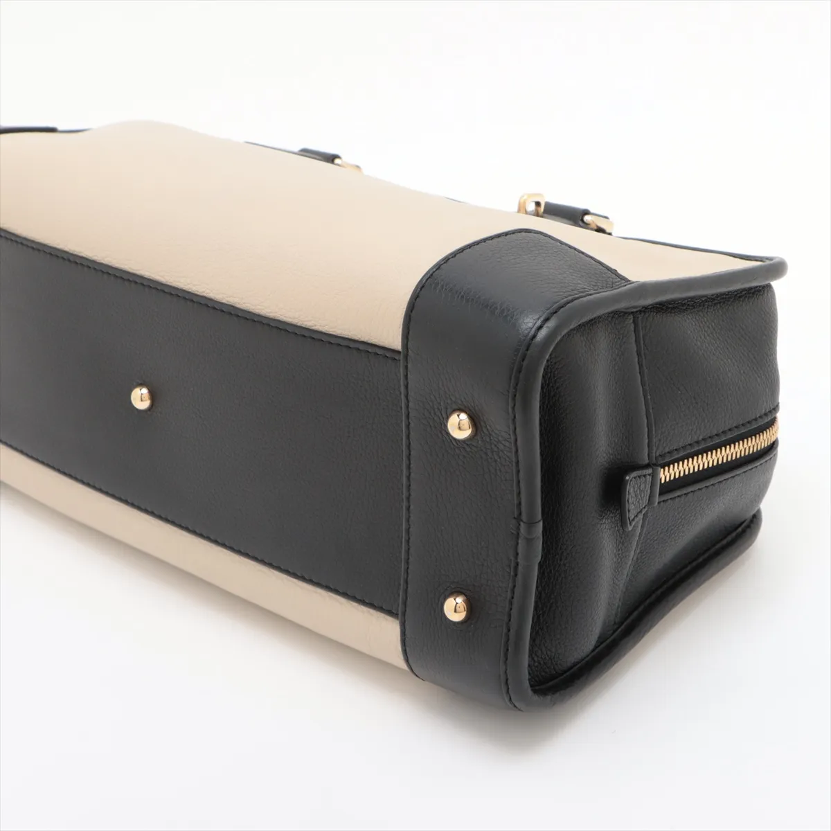 Amazona 36 Leather Handbag Beige x Black — view 3