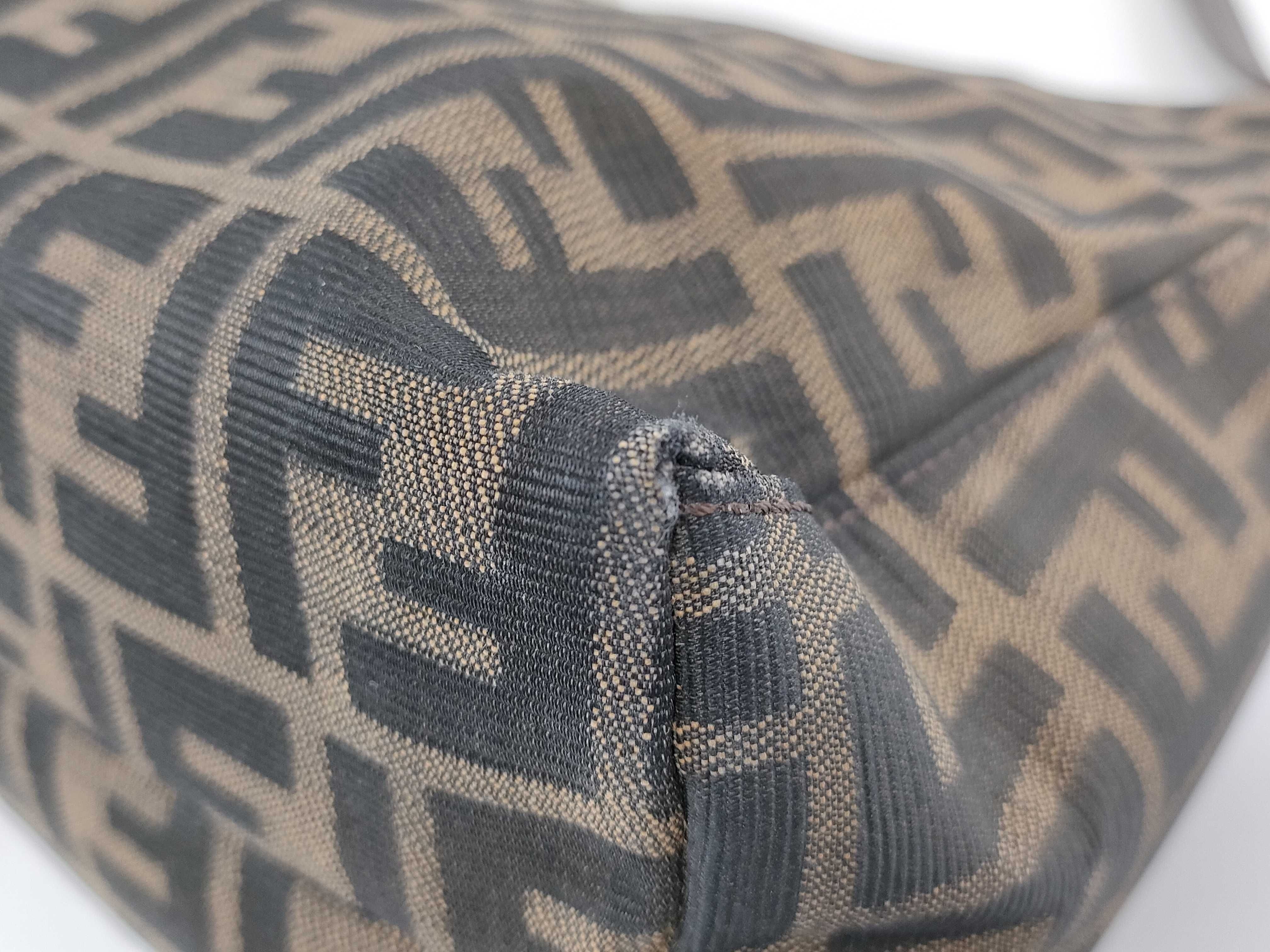 Mamma Zucca Silver Hardware Handbag — view 6