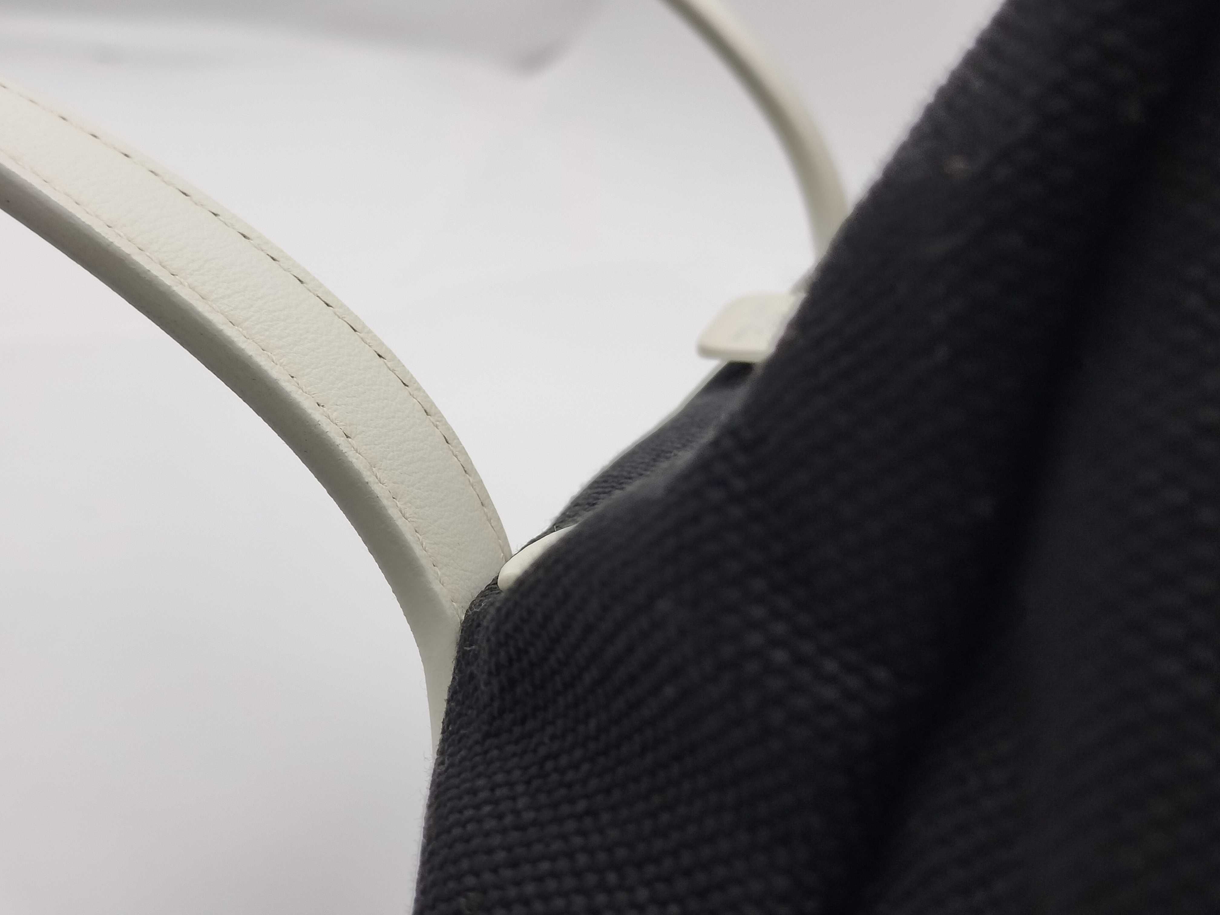 Pass Tote Bag — view 7