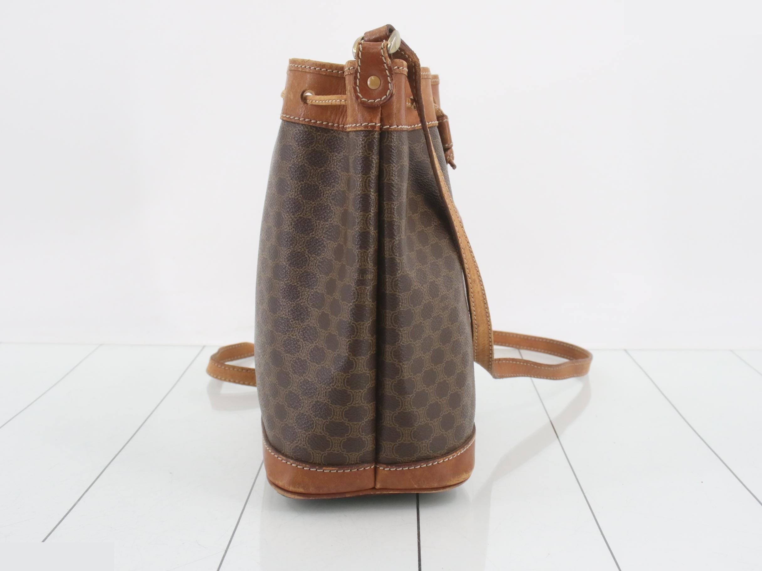 Shoulder bag — view 4