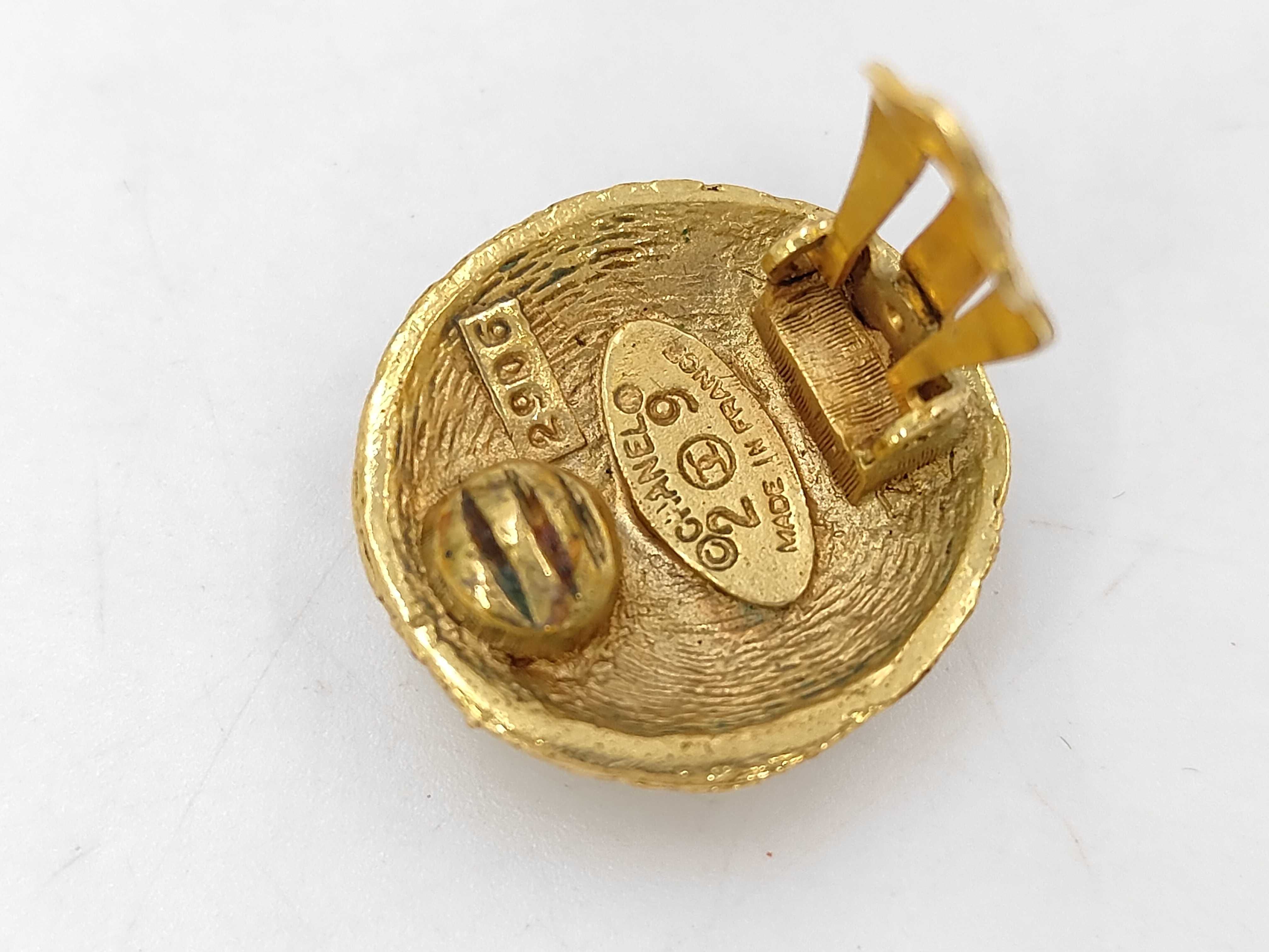 Sport 29 Coco Mark Gold Earrings — view 5