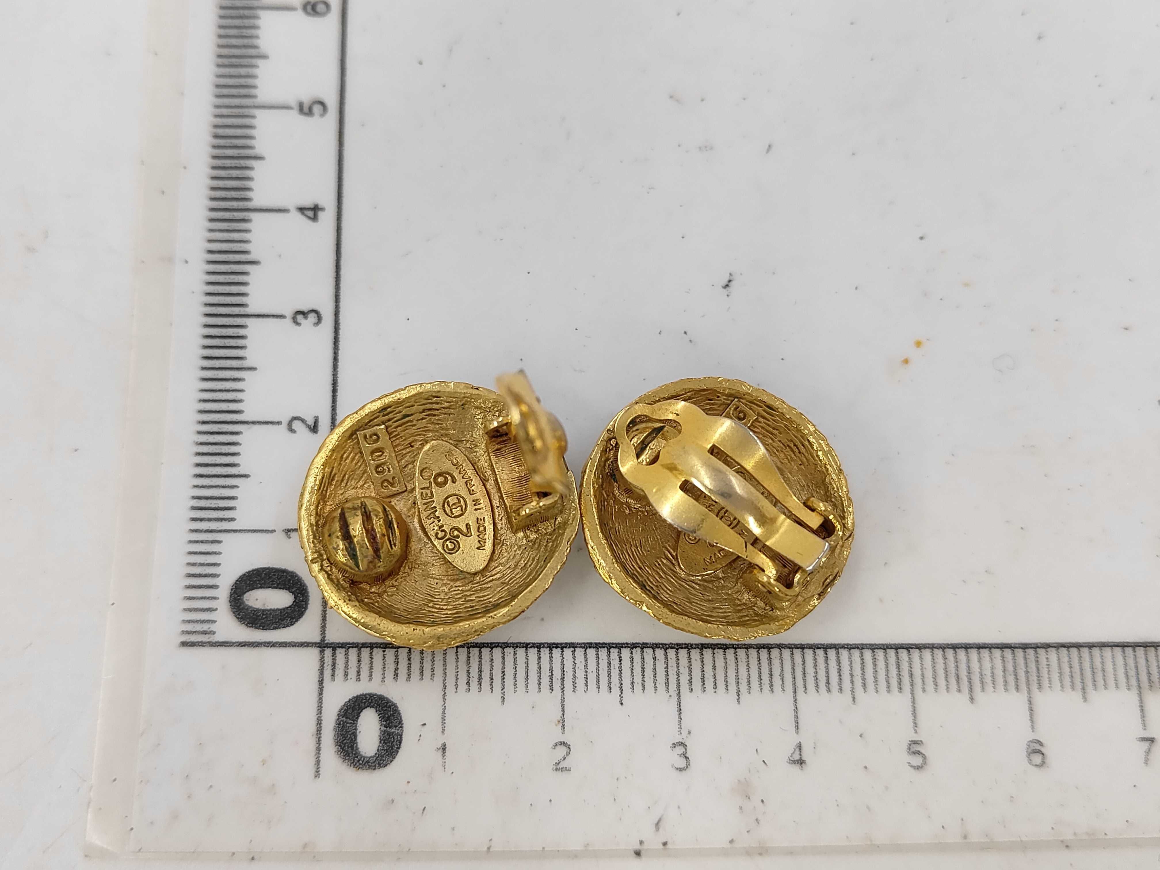 Sport 29 Coco Mark Gold Earrings — view 6