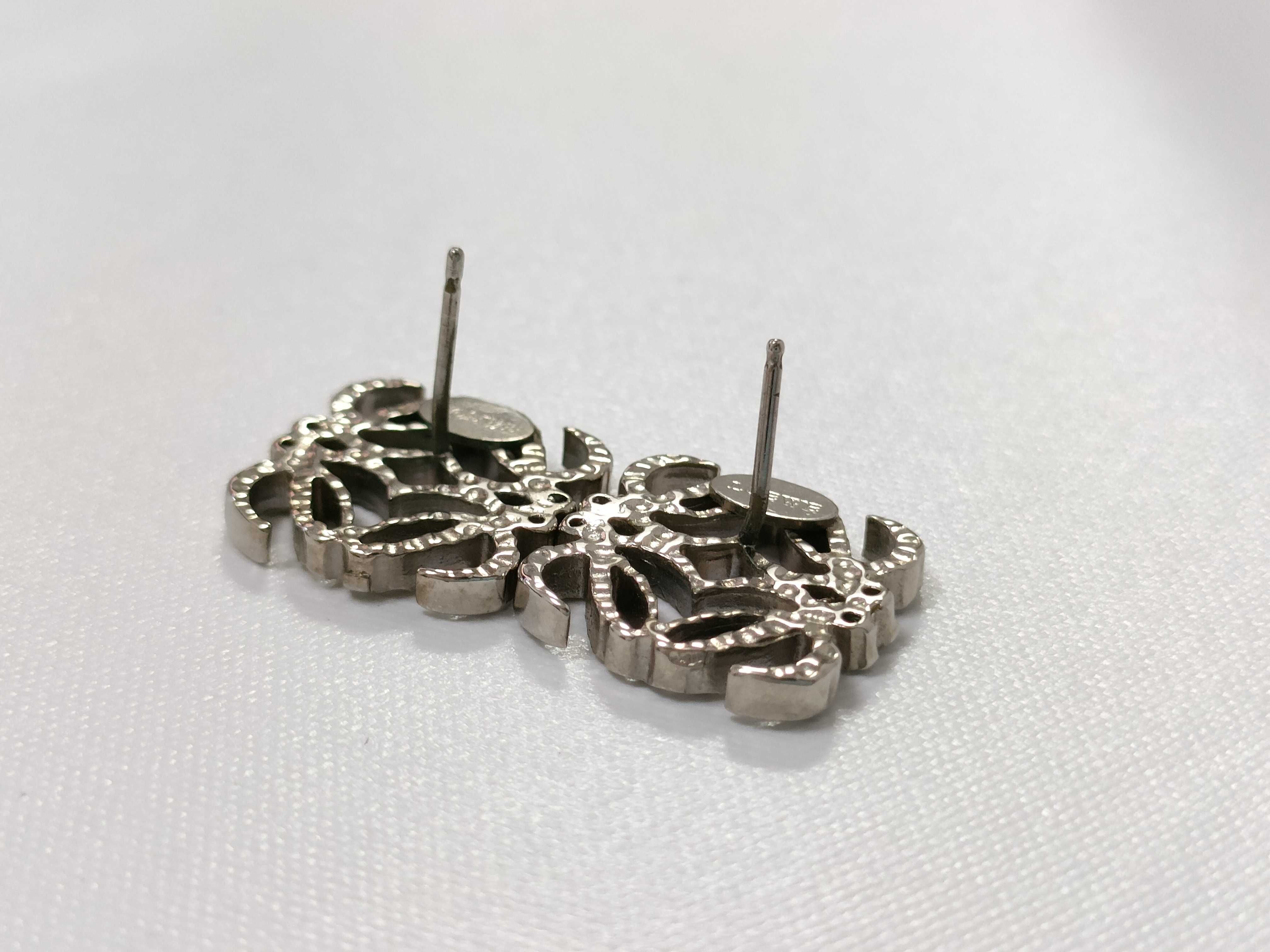 Anagram earrings — view 6