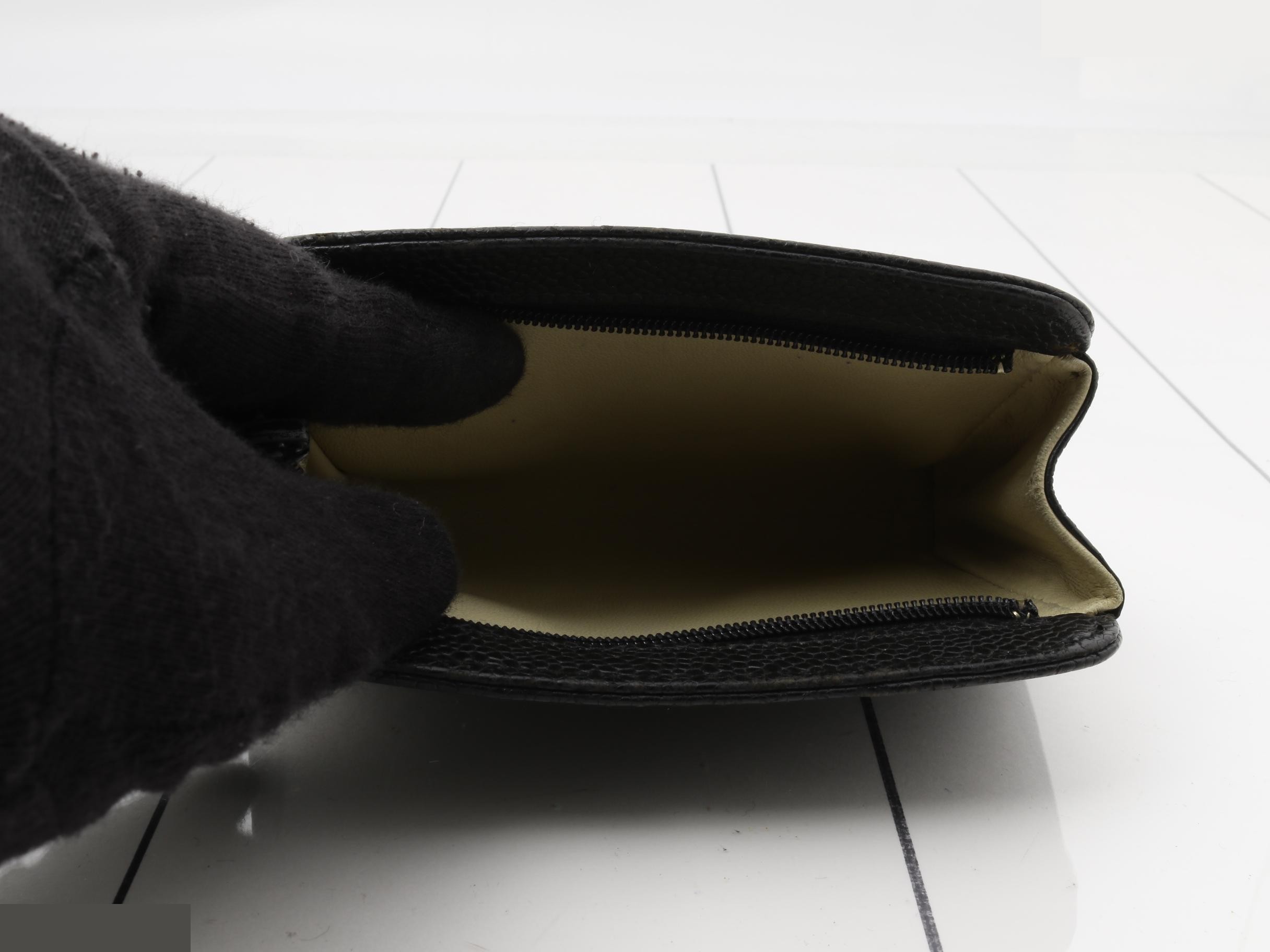 Caviar leather bag/pouch with Coco Mark, black. — view 4