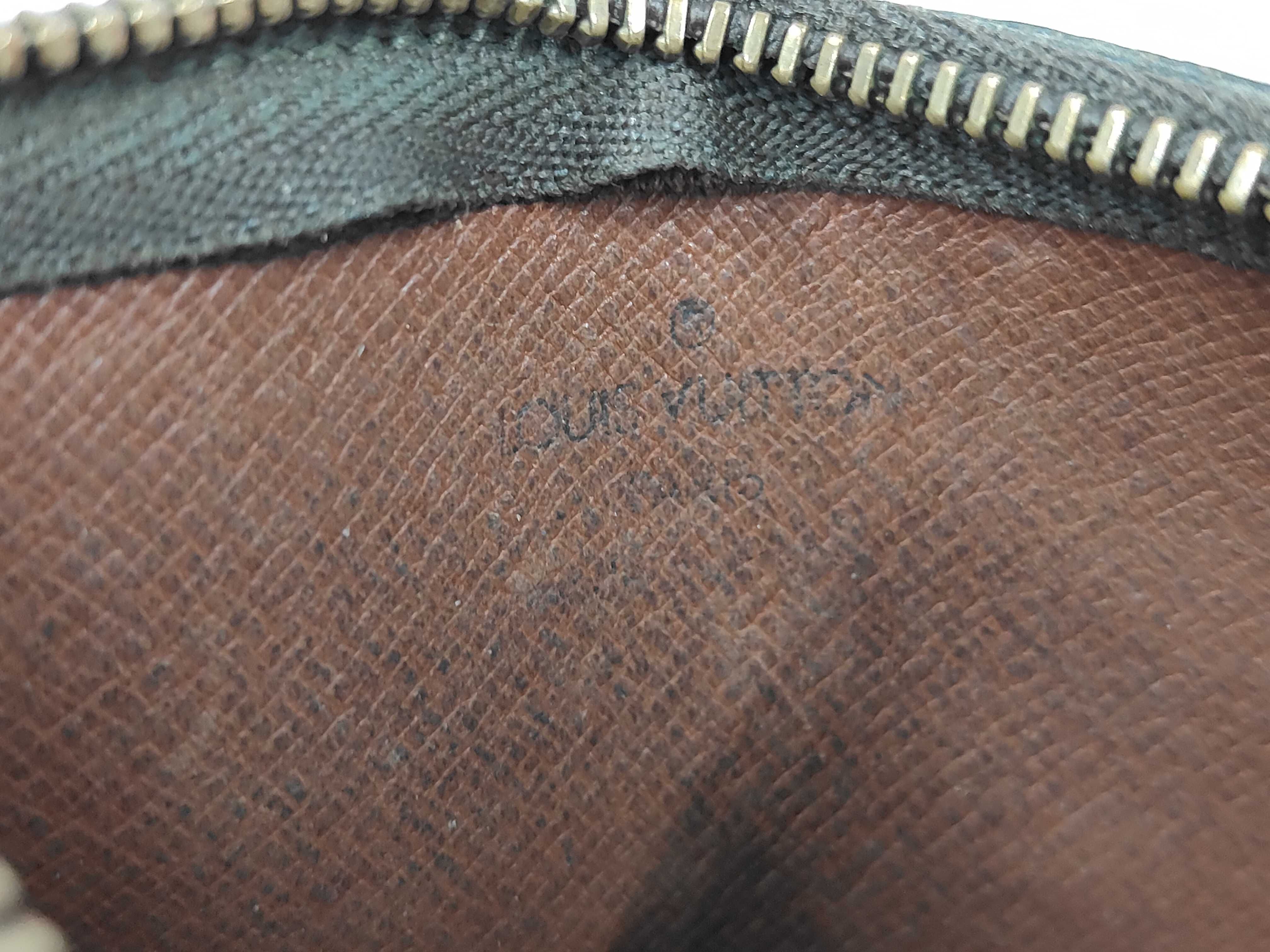 Monogram / Monogram / Pochette Clé — view 8