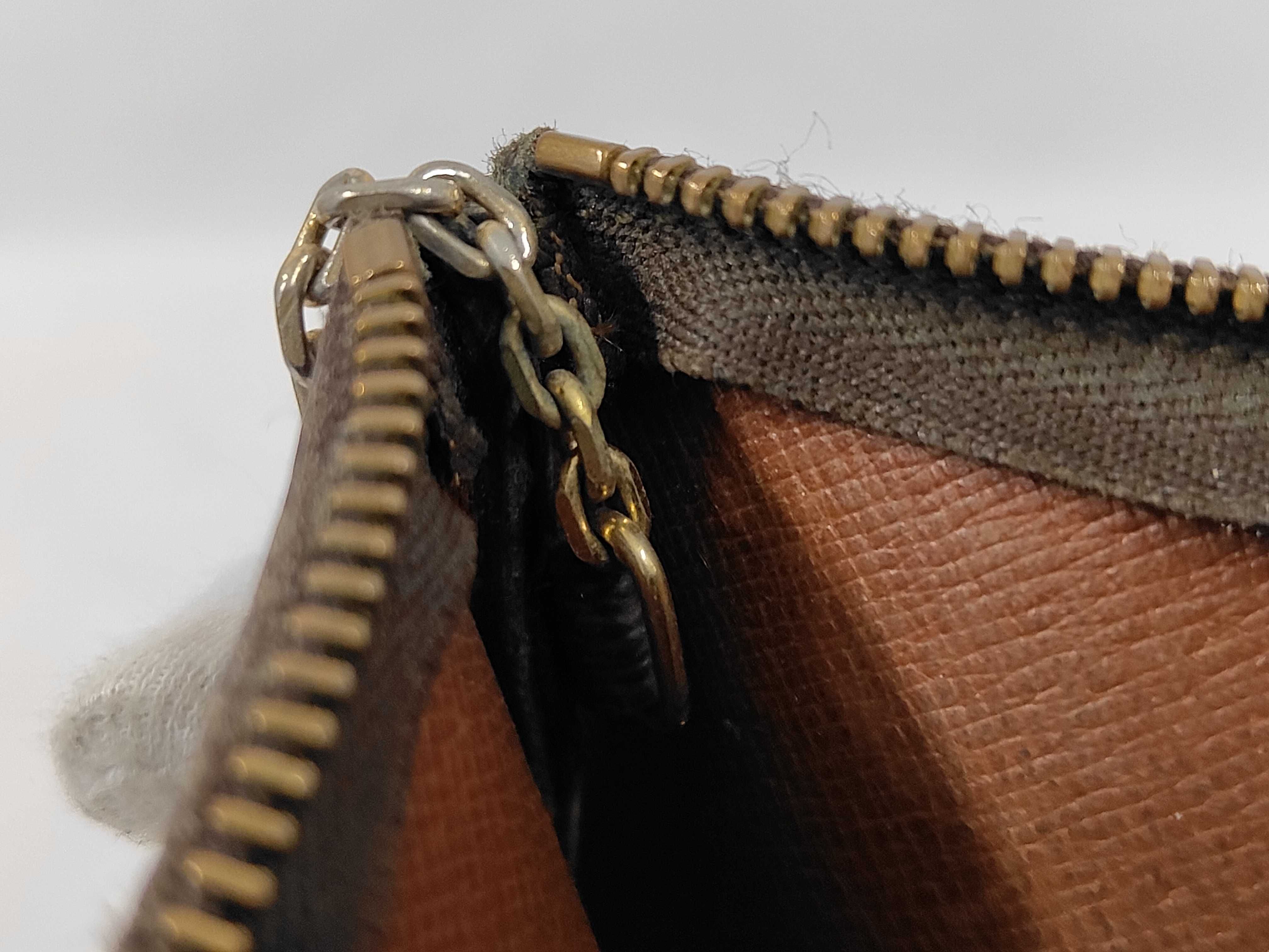 Monogram / Monogram / Pochette Clé — view 9