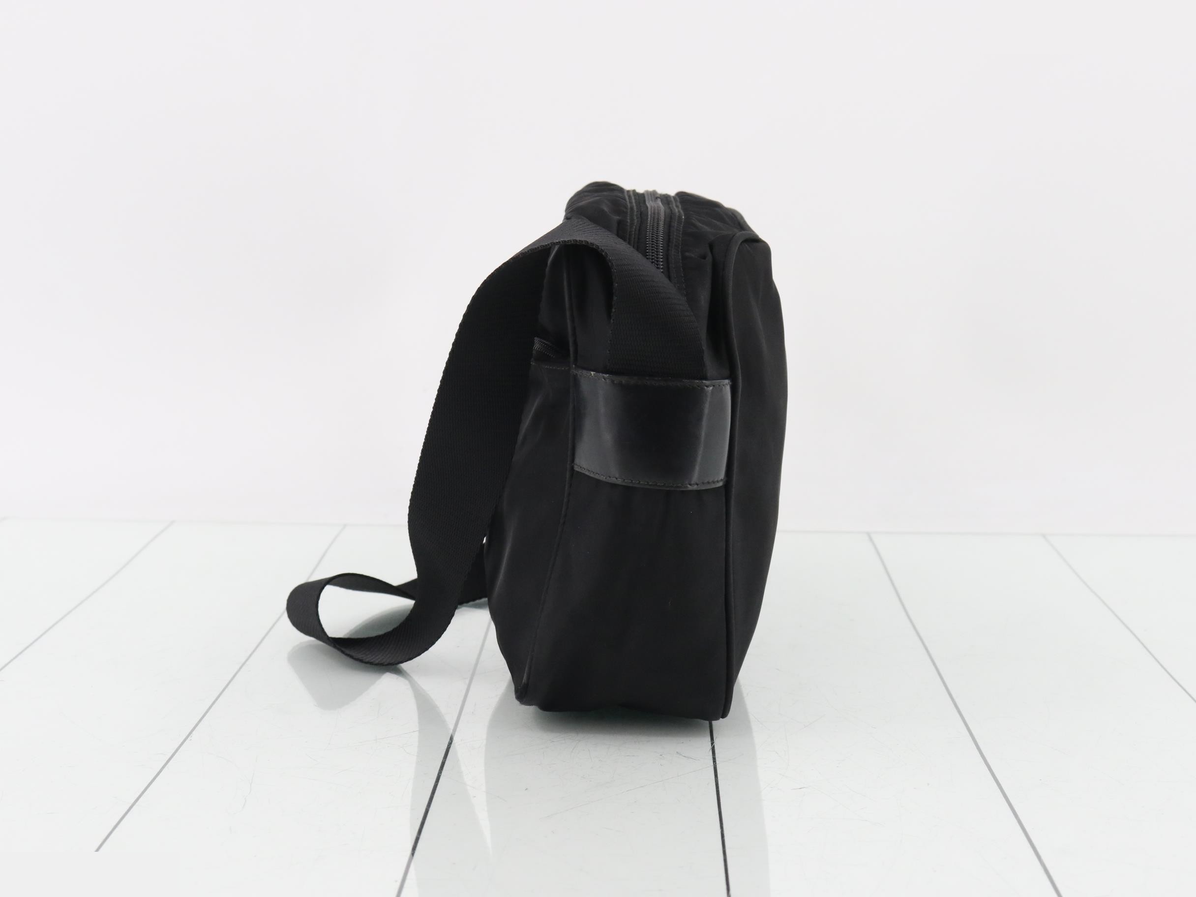 Shoulder bag, Tessuto, black — view 3