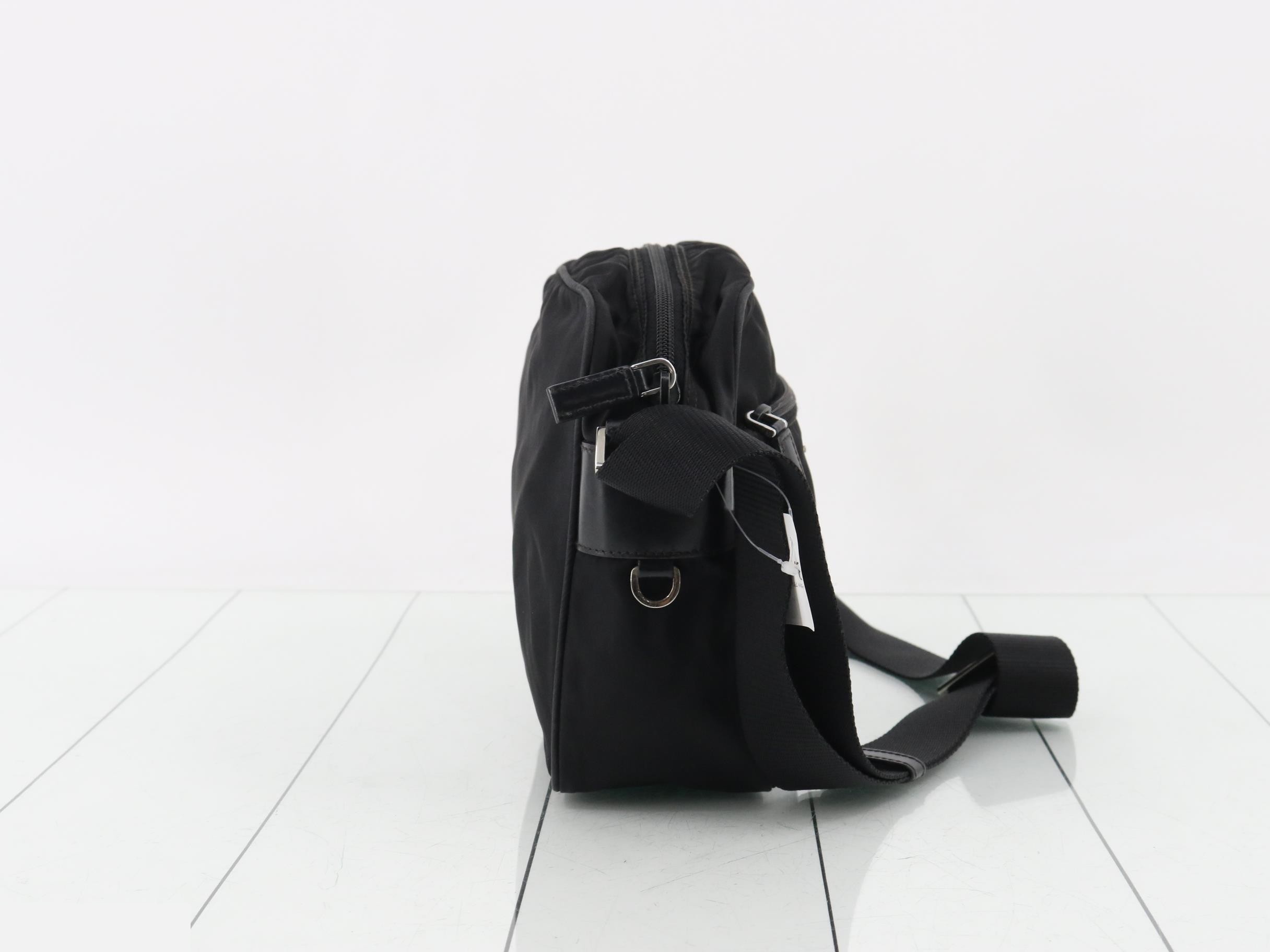 Shoulder bag, Tessuto, black — view 4