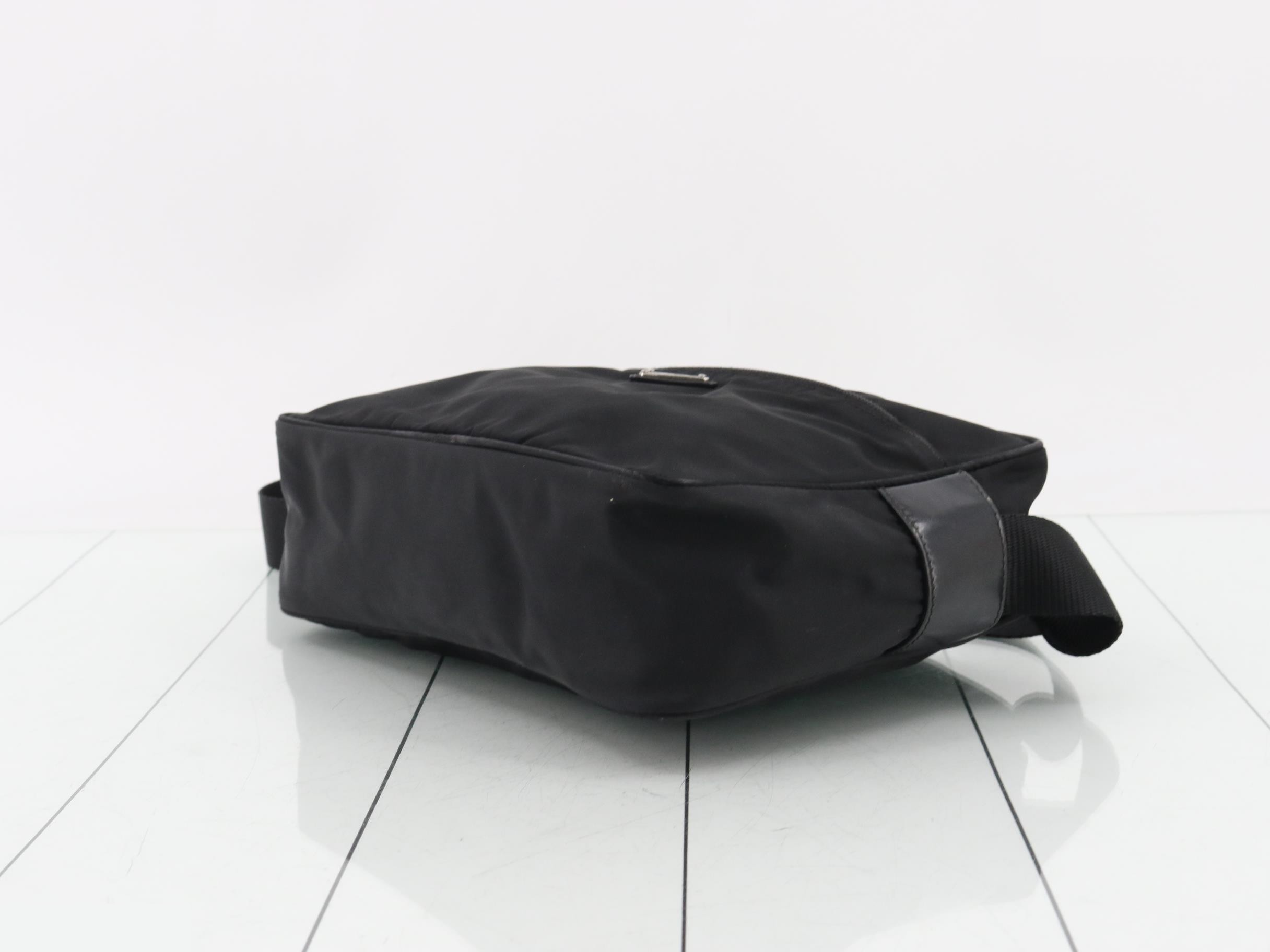 Shoulder bag, Tessuto, black — view 6