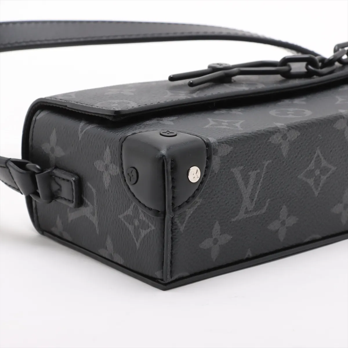 Monogram Eclipse Steamer Wearable Wallet M81783 Black RFID Reactive — view 4