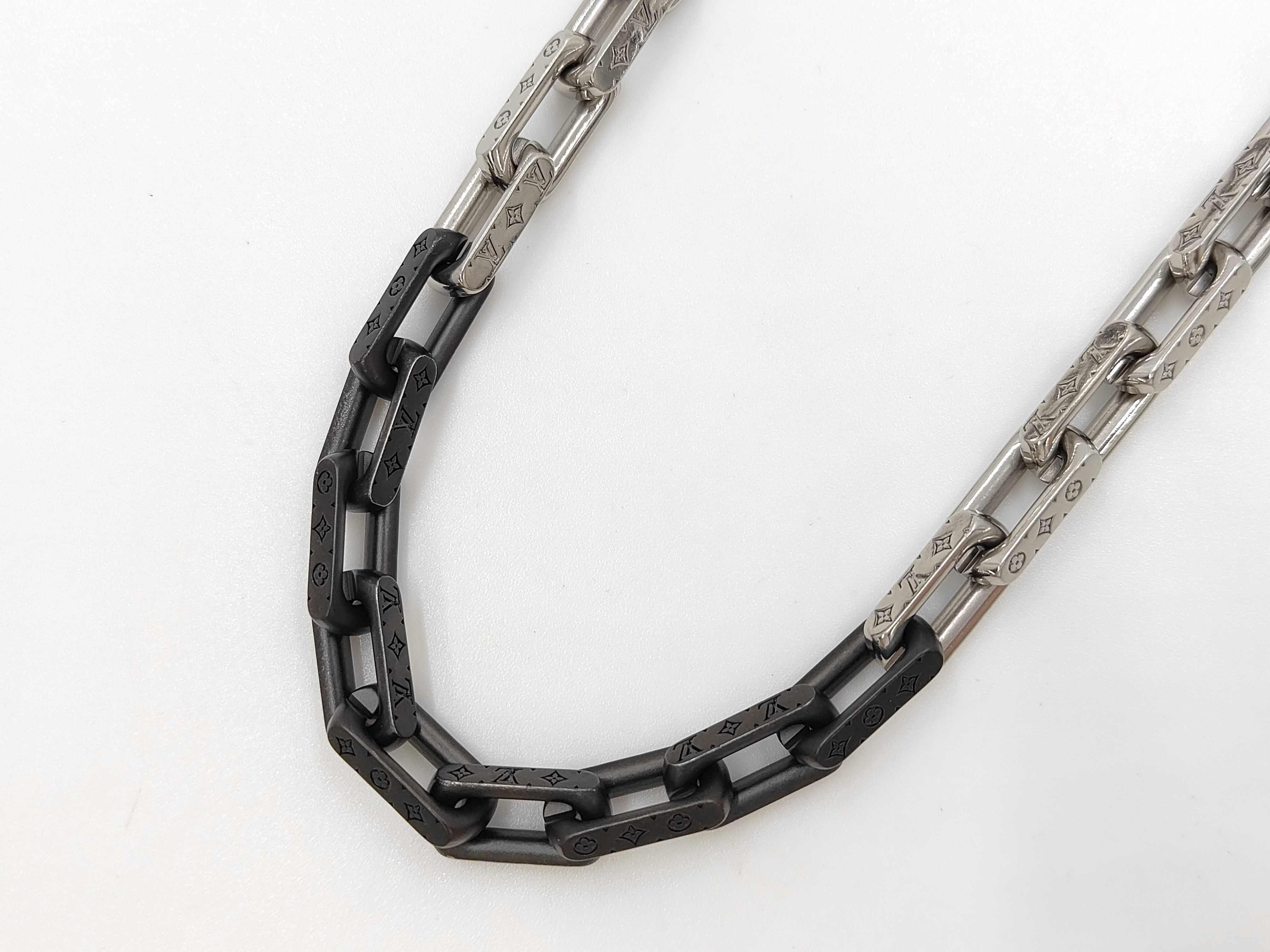 M00677 Necklace — view 3