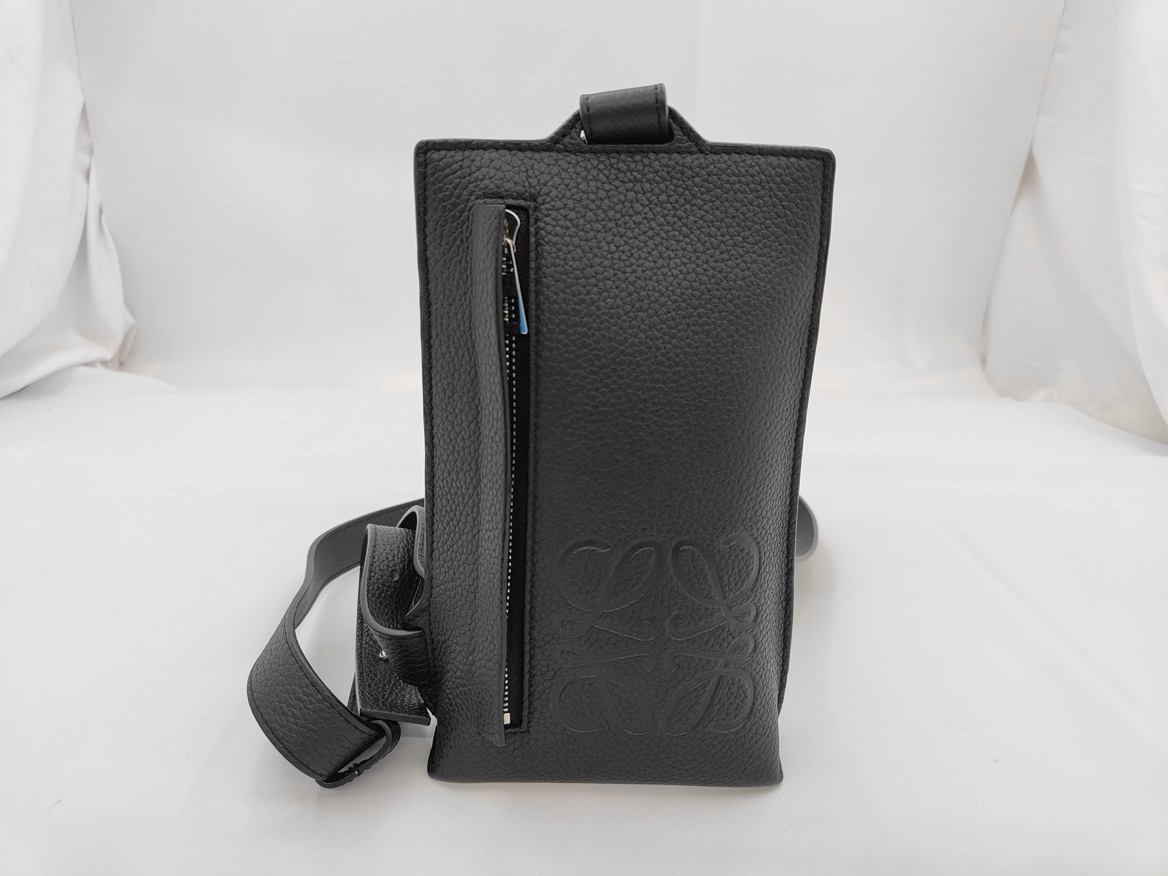 Vertical T-Pocket Shoulder Bag