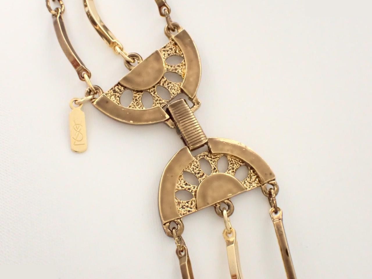 Other line: Precious metals, necklaces, pendants, neck circumference approximately 72 cm. — view 2