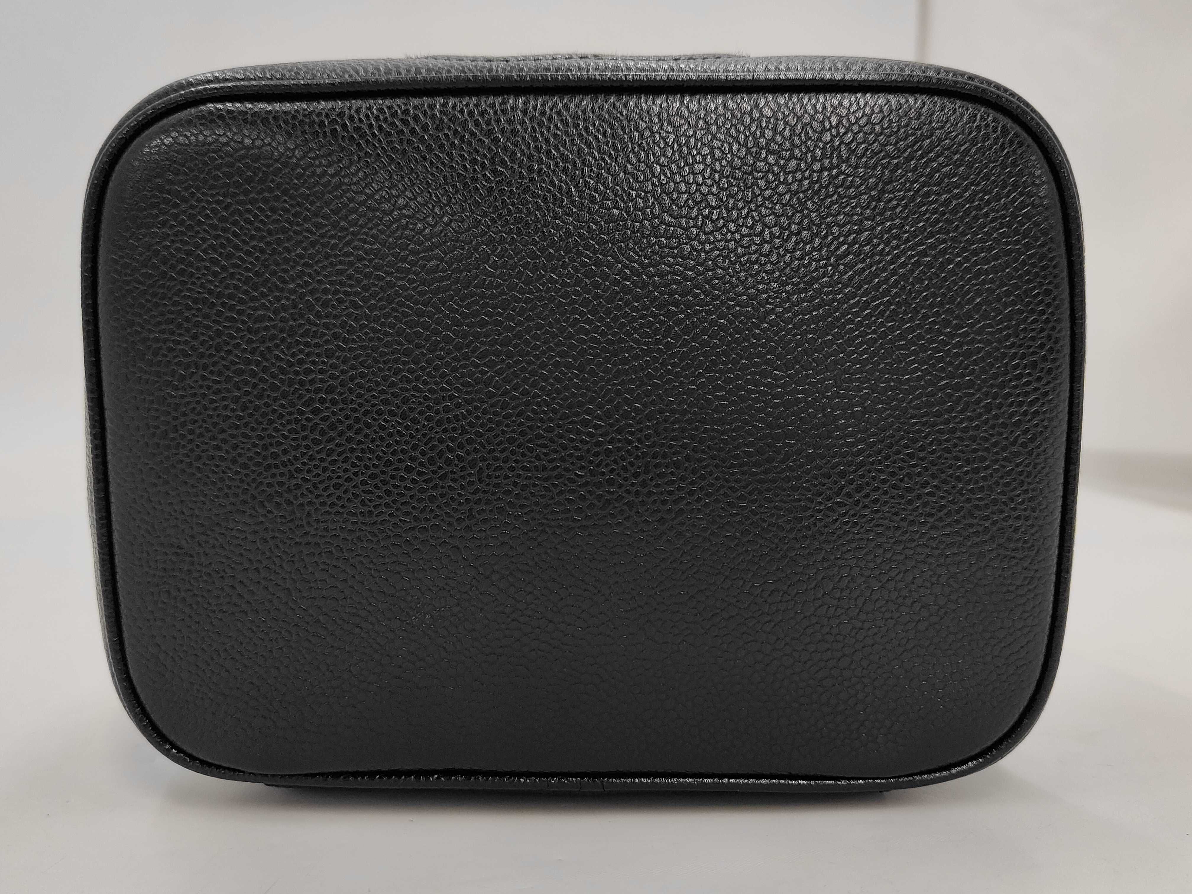 Vanity Caviar Skin Black Gold Hardware 3129942 Vanity Bag — view 3