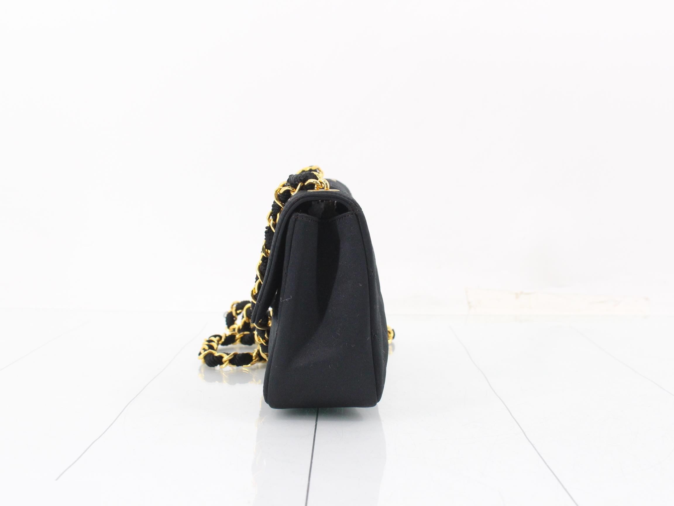 Mini Matelassé (Bag) - Shoulder Bag, Turnlock Closure, Satin, Black — view 3