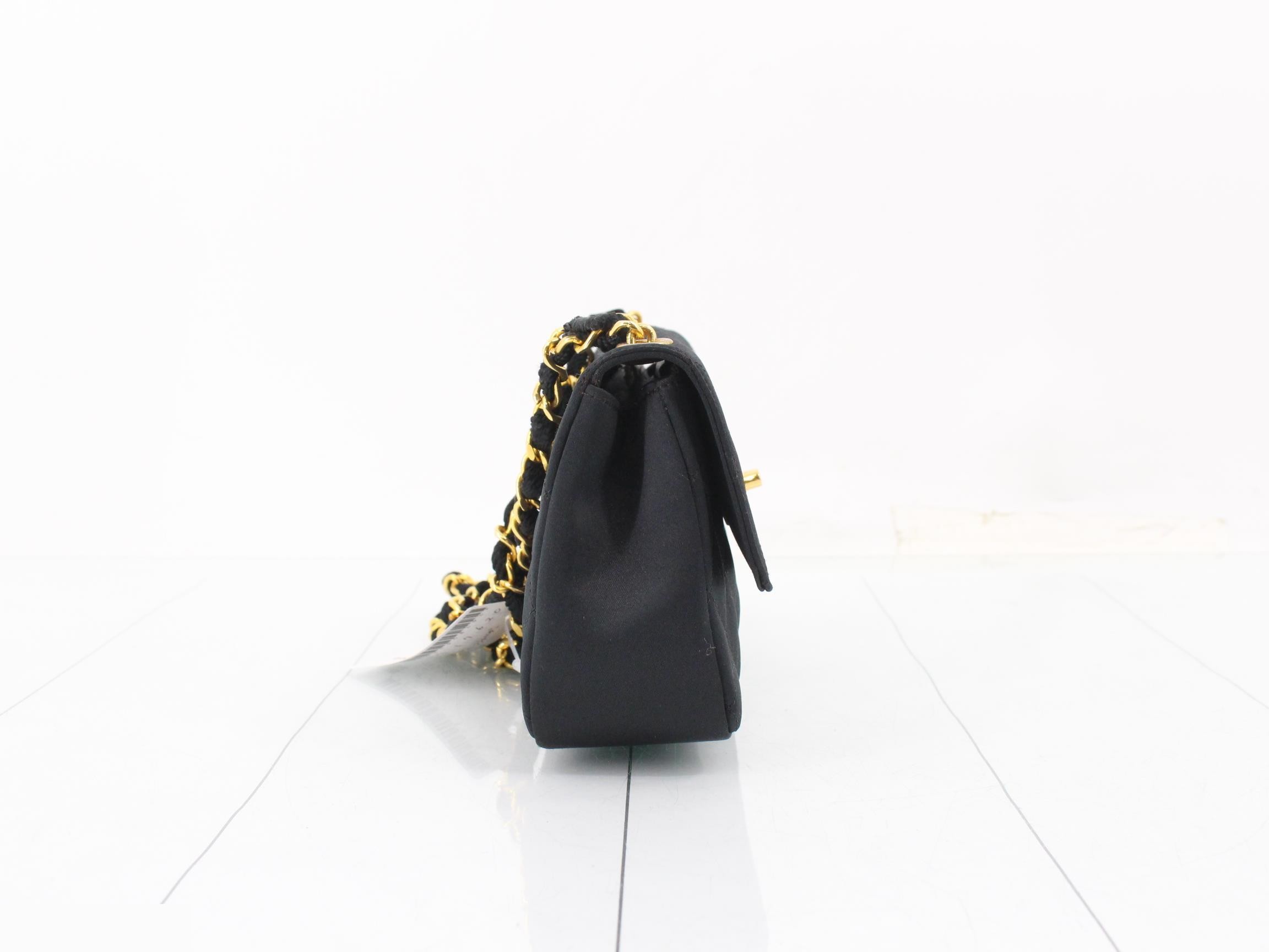 Mini Matelassé (Bag) - Shoulder Bag, Turnlock Closure, Satin, Black — view 4