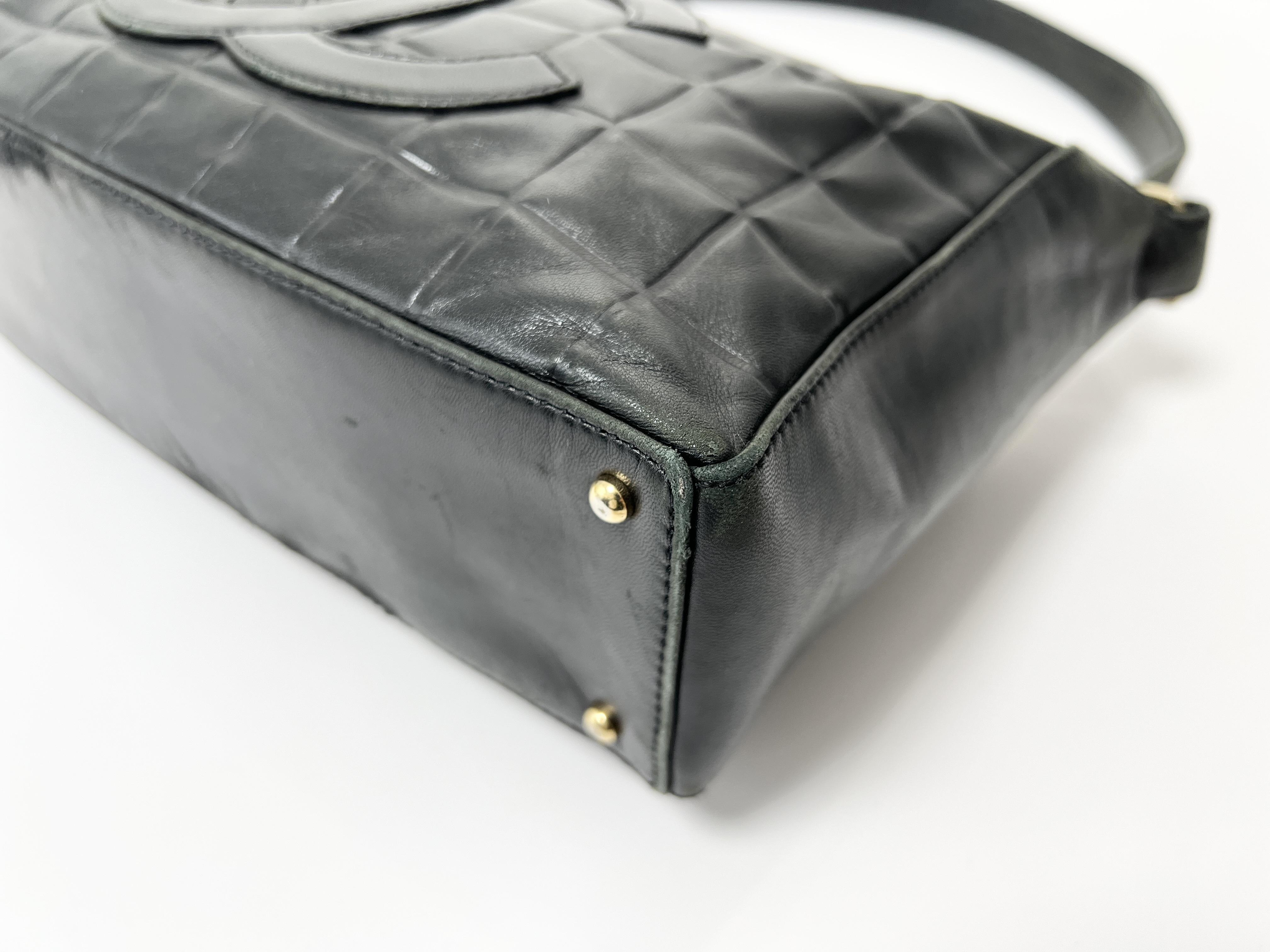 Chocolate Bar Coco Mark Logo Lambskin Leather Shoulder Bag (Serial Number 6) — view 12