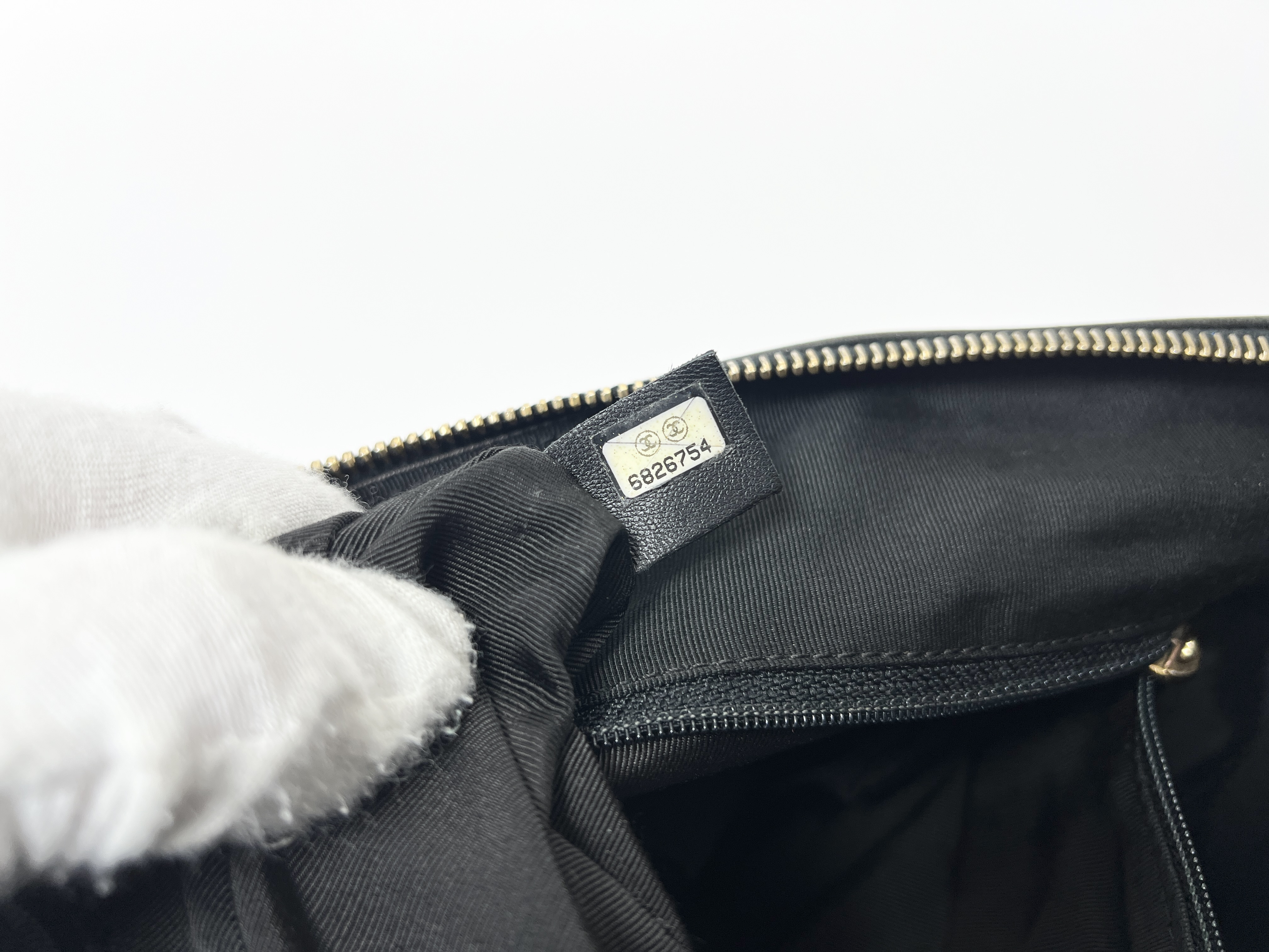 Chocolate Bar Coco Mark Logo Lambskin Leather Shoulder Bag (Serial Number 6) — view 9