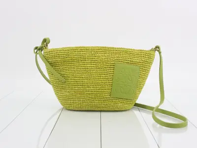 Slit Pouch Bag / Basket Bag, Raffia, Green