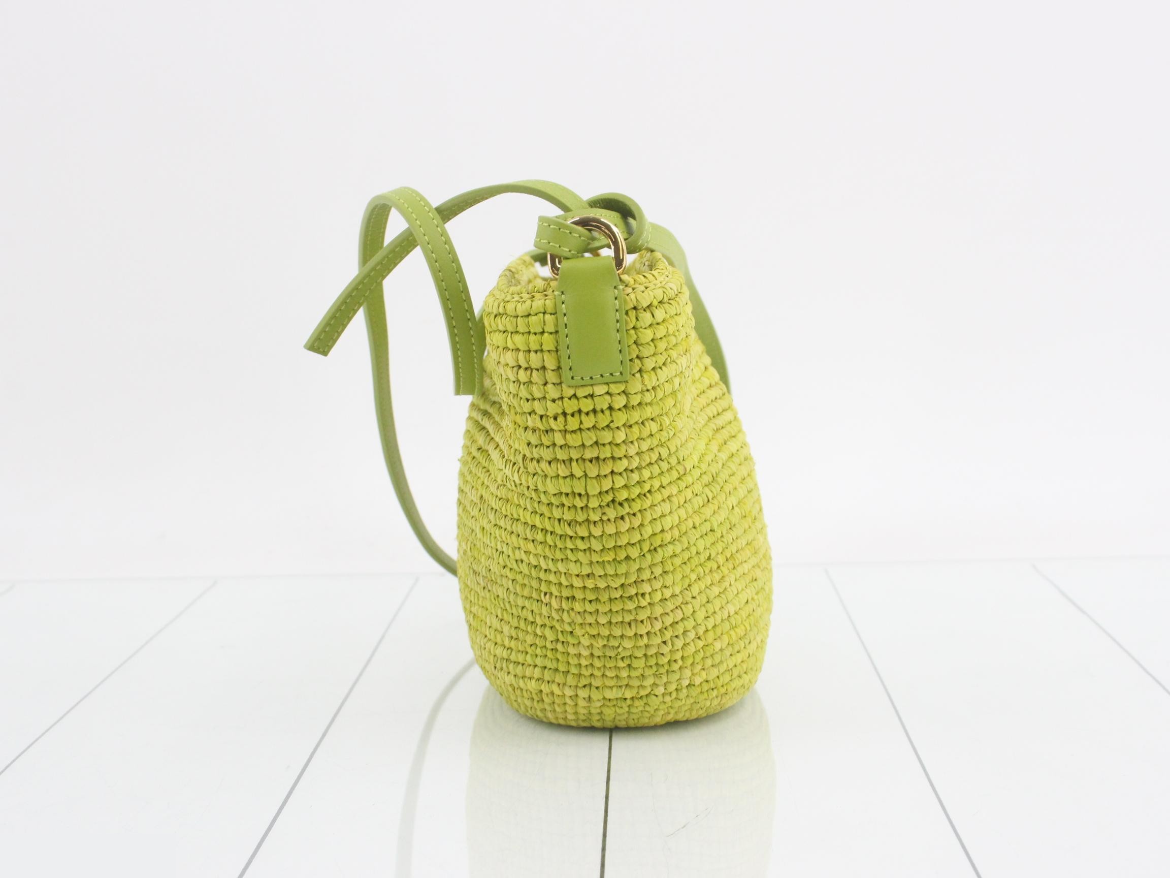 Slit Pouch Bag / Basket Bag, Raffia, Green — view 4