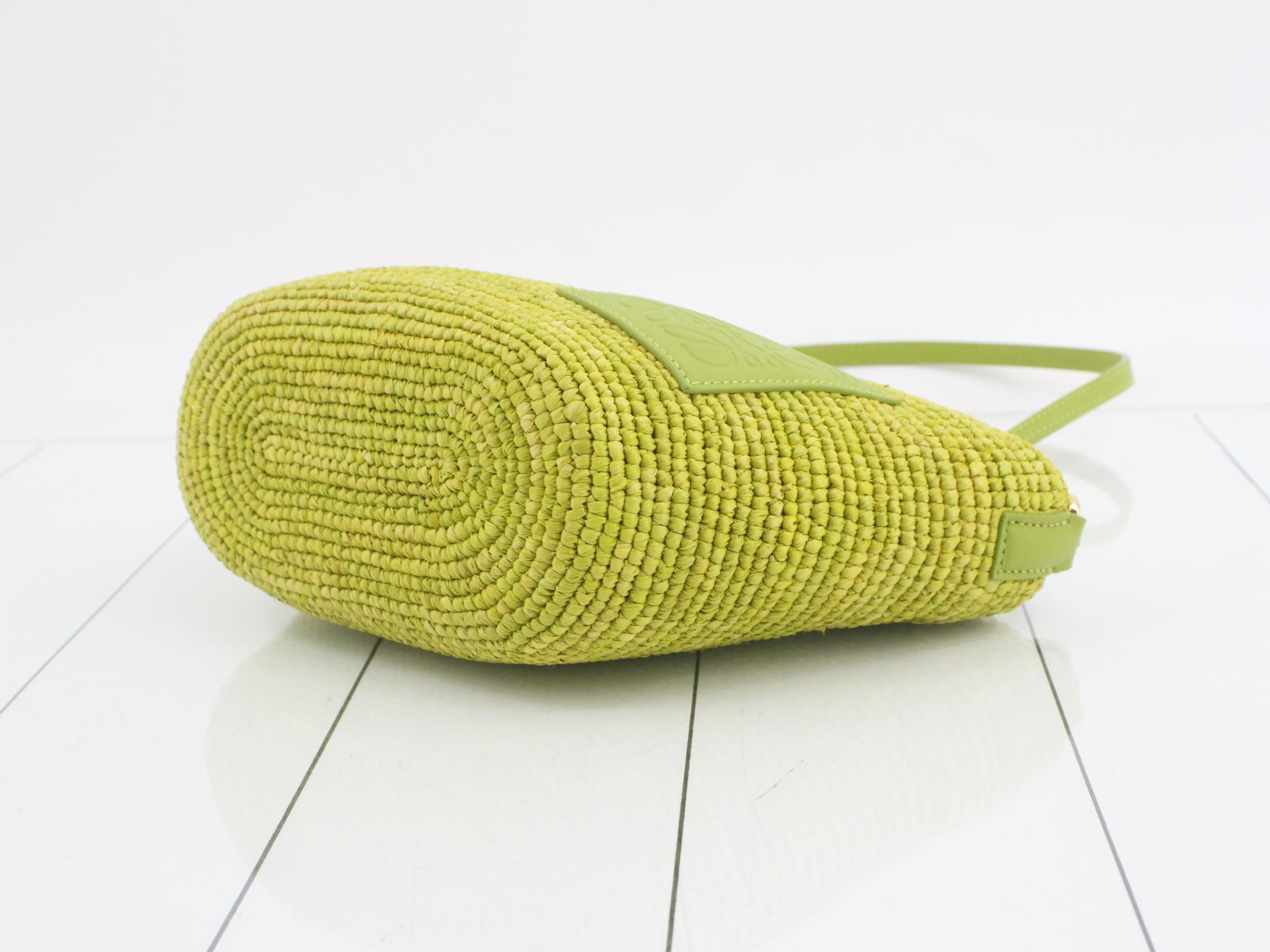 Slit Pouch Bag / Basket Bag, Raffia, Green — view 6