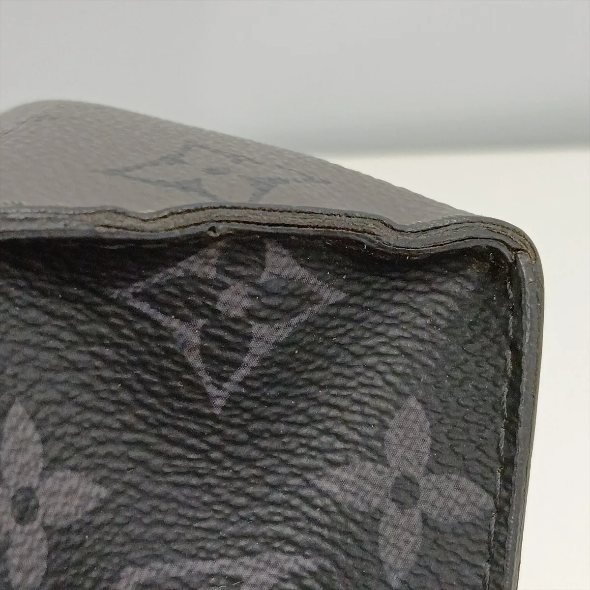 Monogram Eclipse Pochette Voyage M69535 FN3260 Black (RFID detected) — view 13