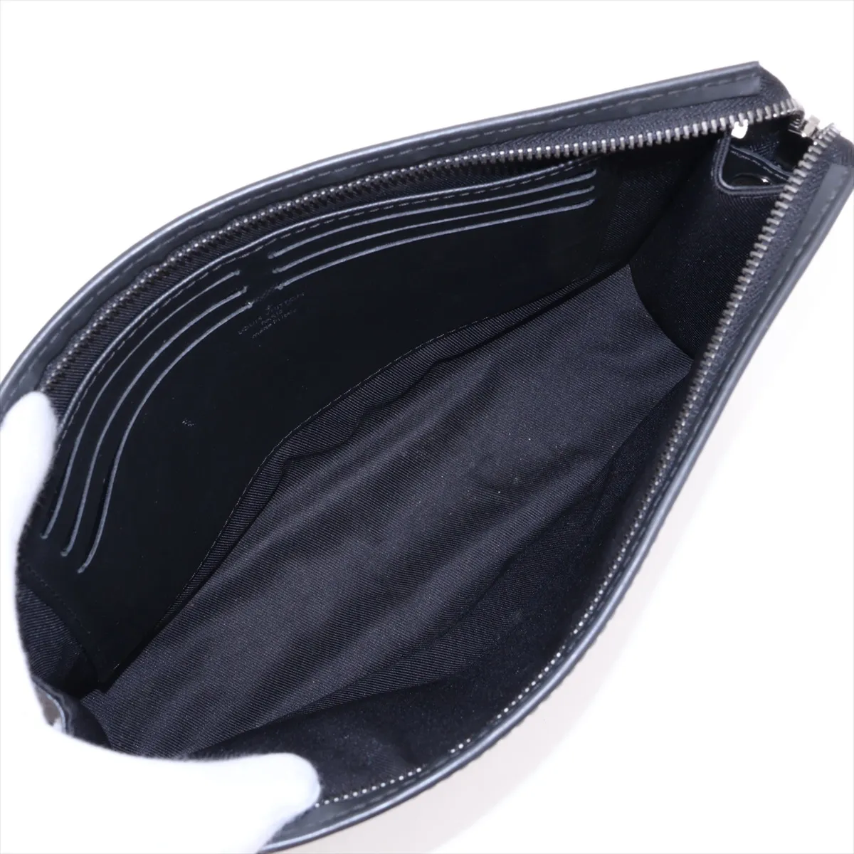 Monogram Eclipse Pochette Voyage M69535 FN3260 Black (RFID detected) — view 5