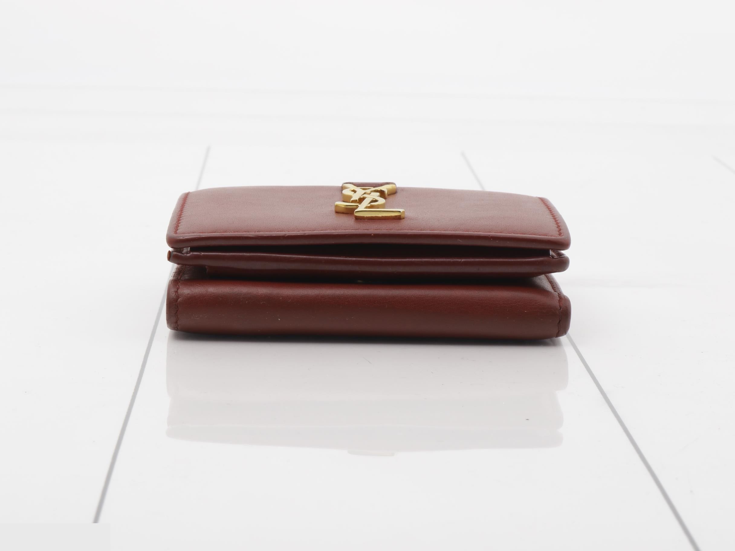Other lines: Bags and Wallets — view 3