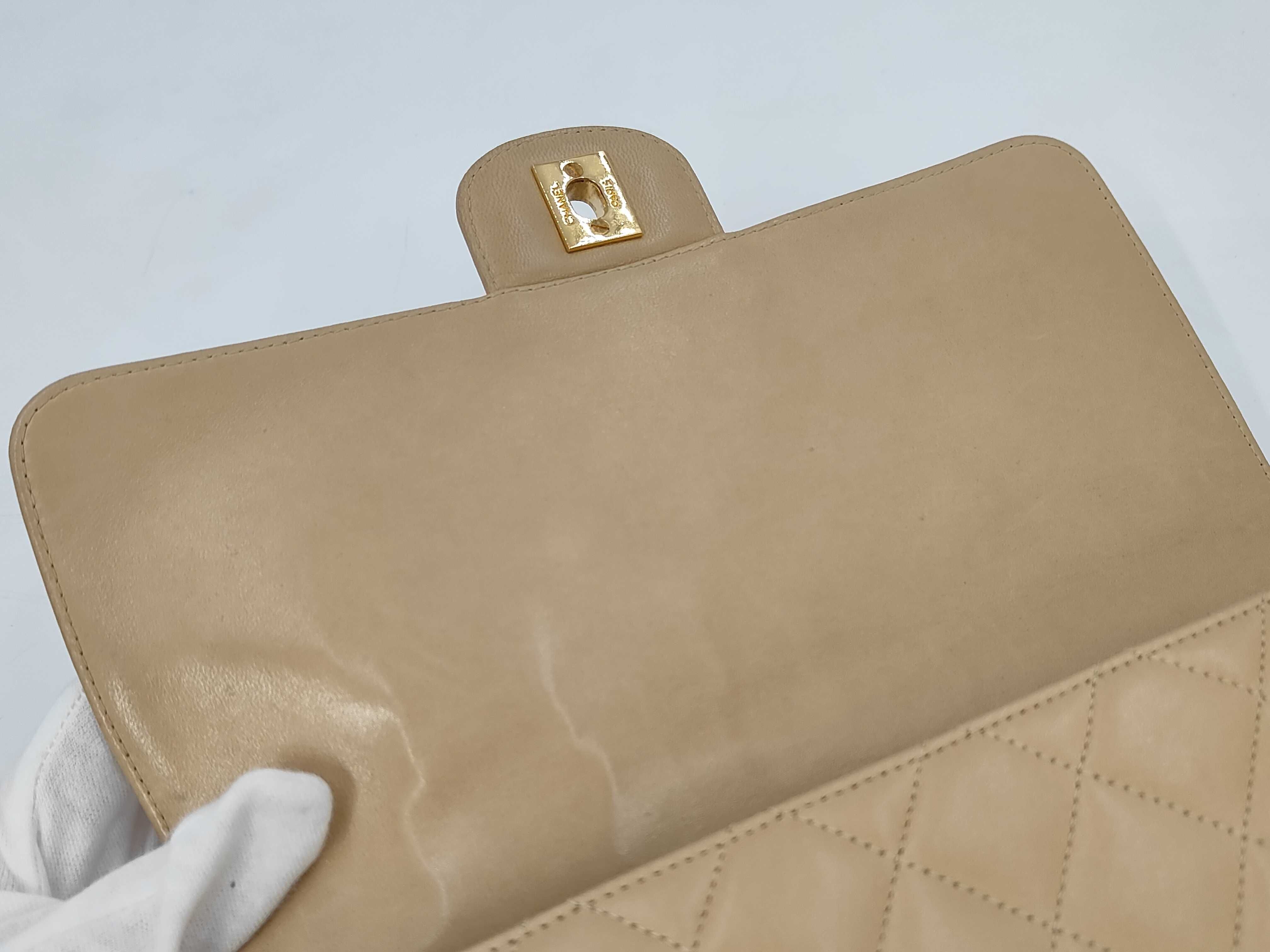 Matelassé Lambskin Chain Shoulder Bag — view 11
