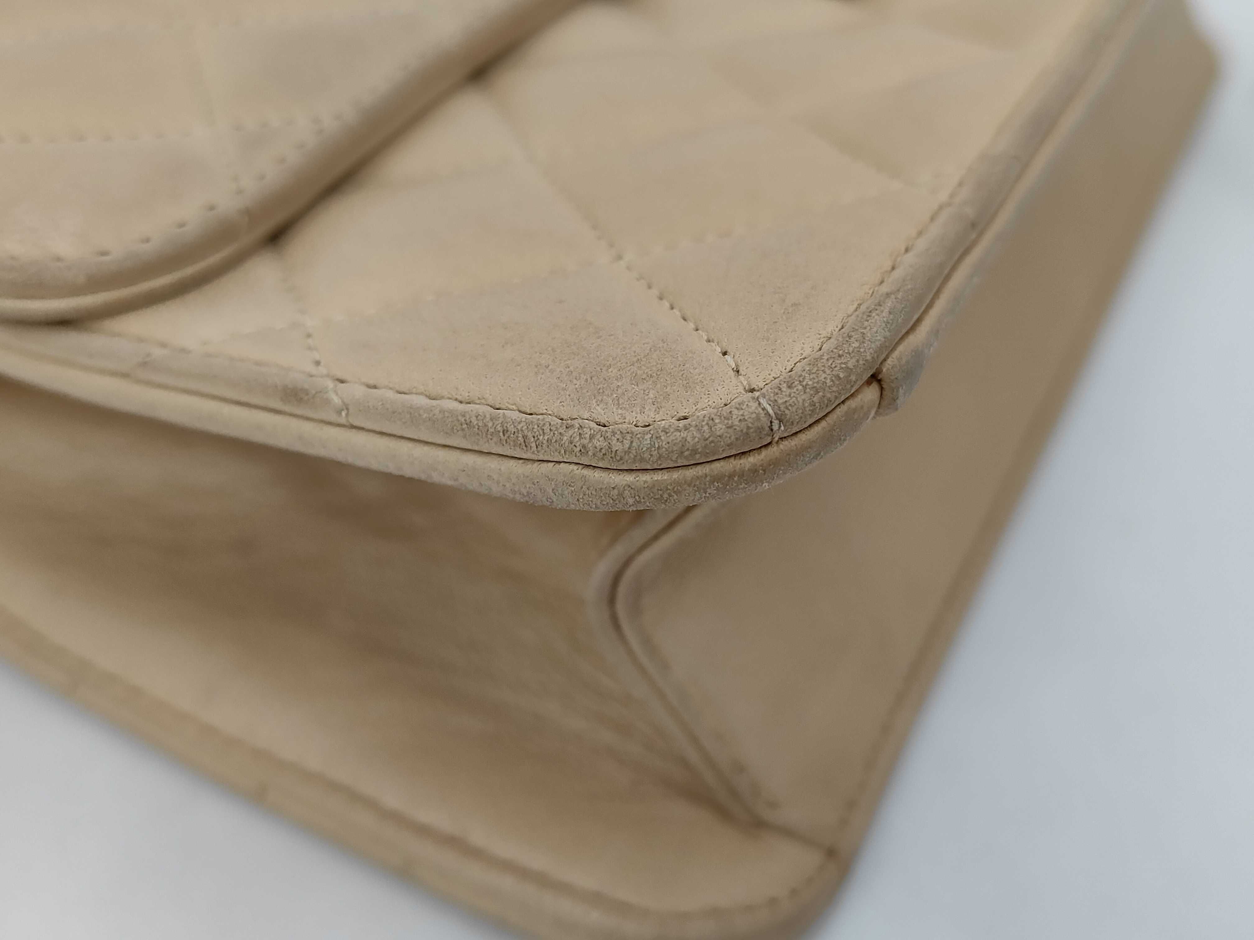 Matelassé Lambskin Chain Shoulder Bag — view 3