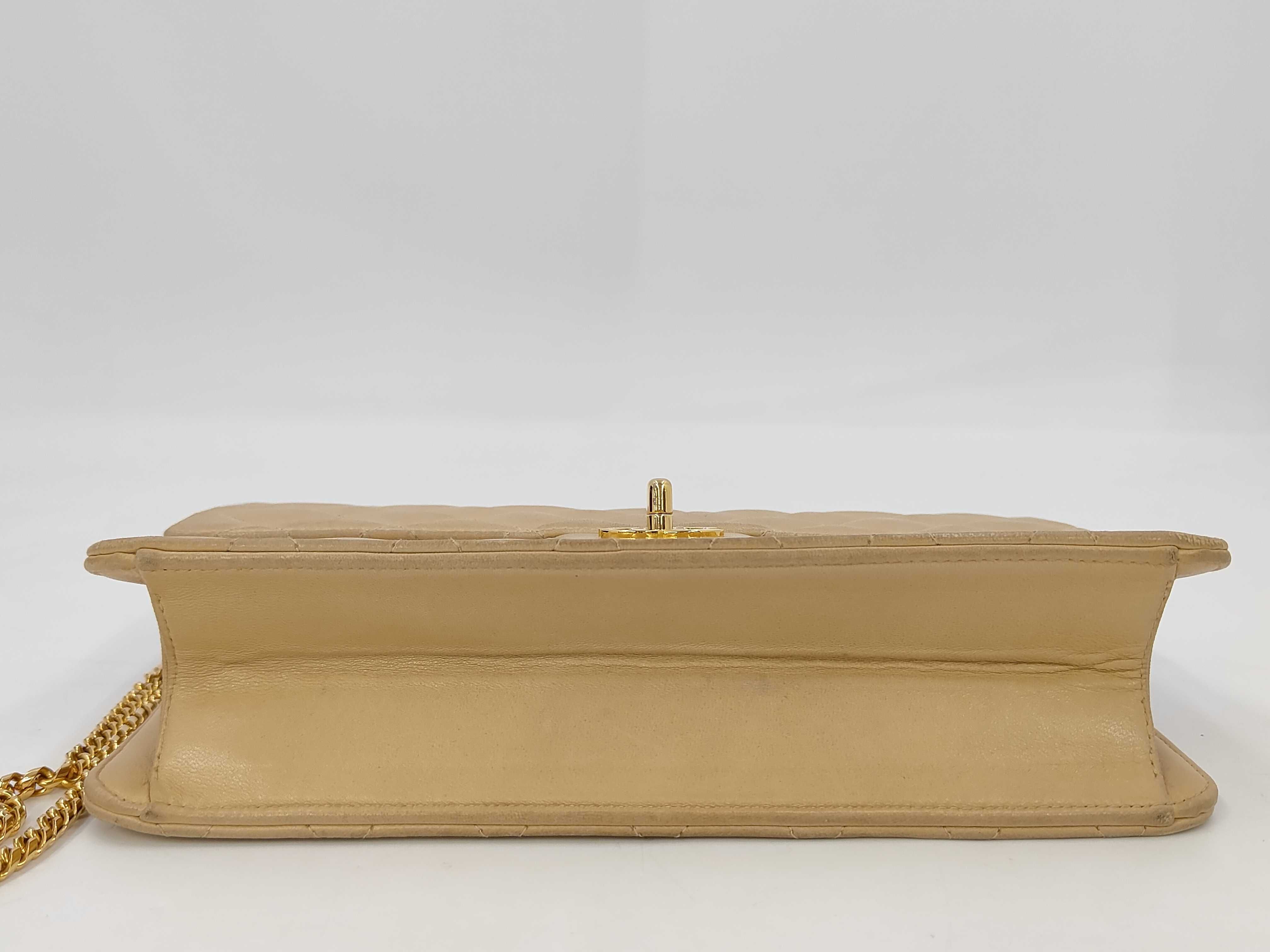 Matelassé Lambskin Chain Shoulder Bag — view 4