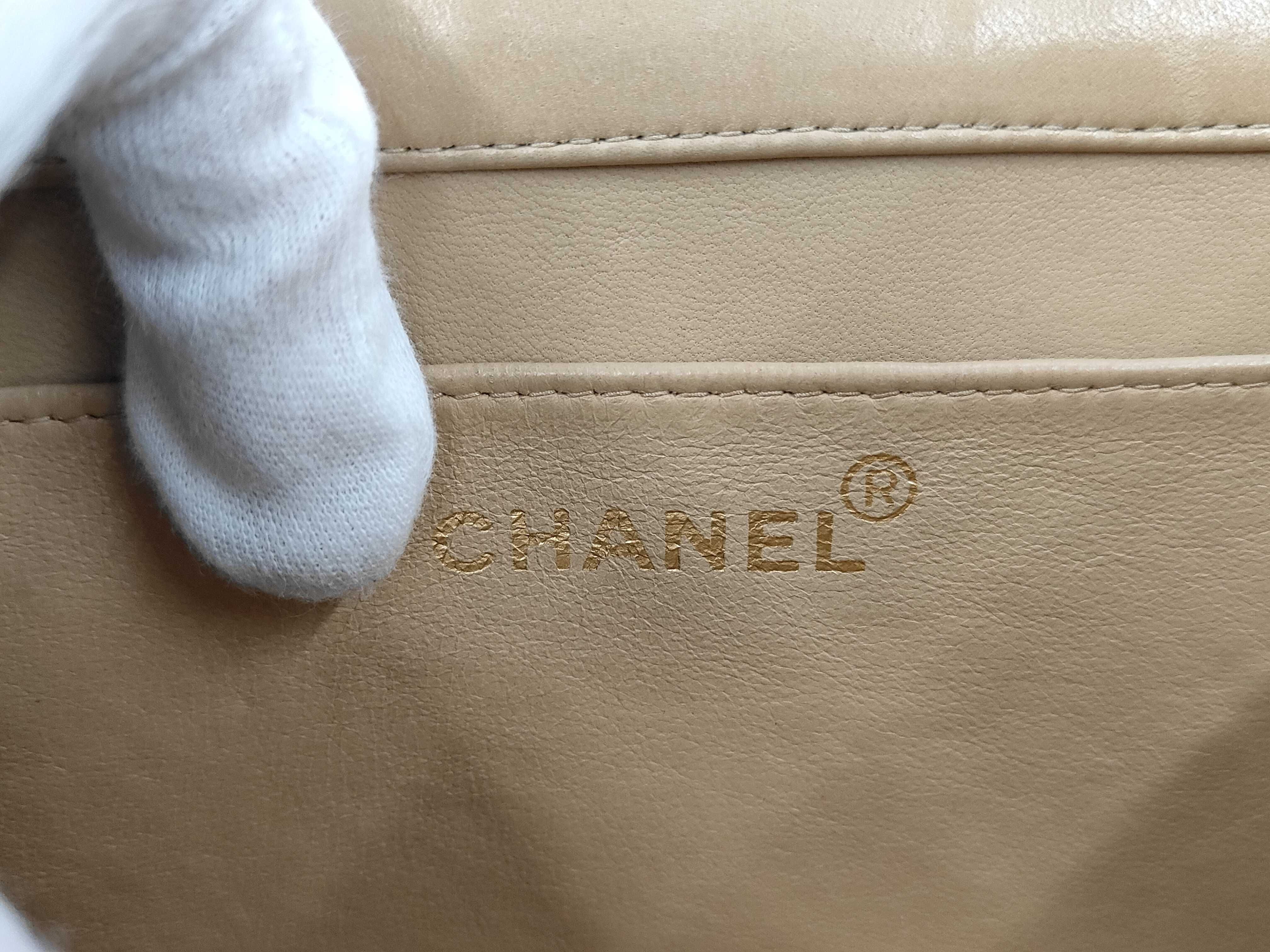Matelassé Lambskin Chain Shoulder Bag — view 9