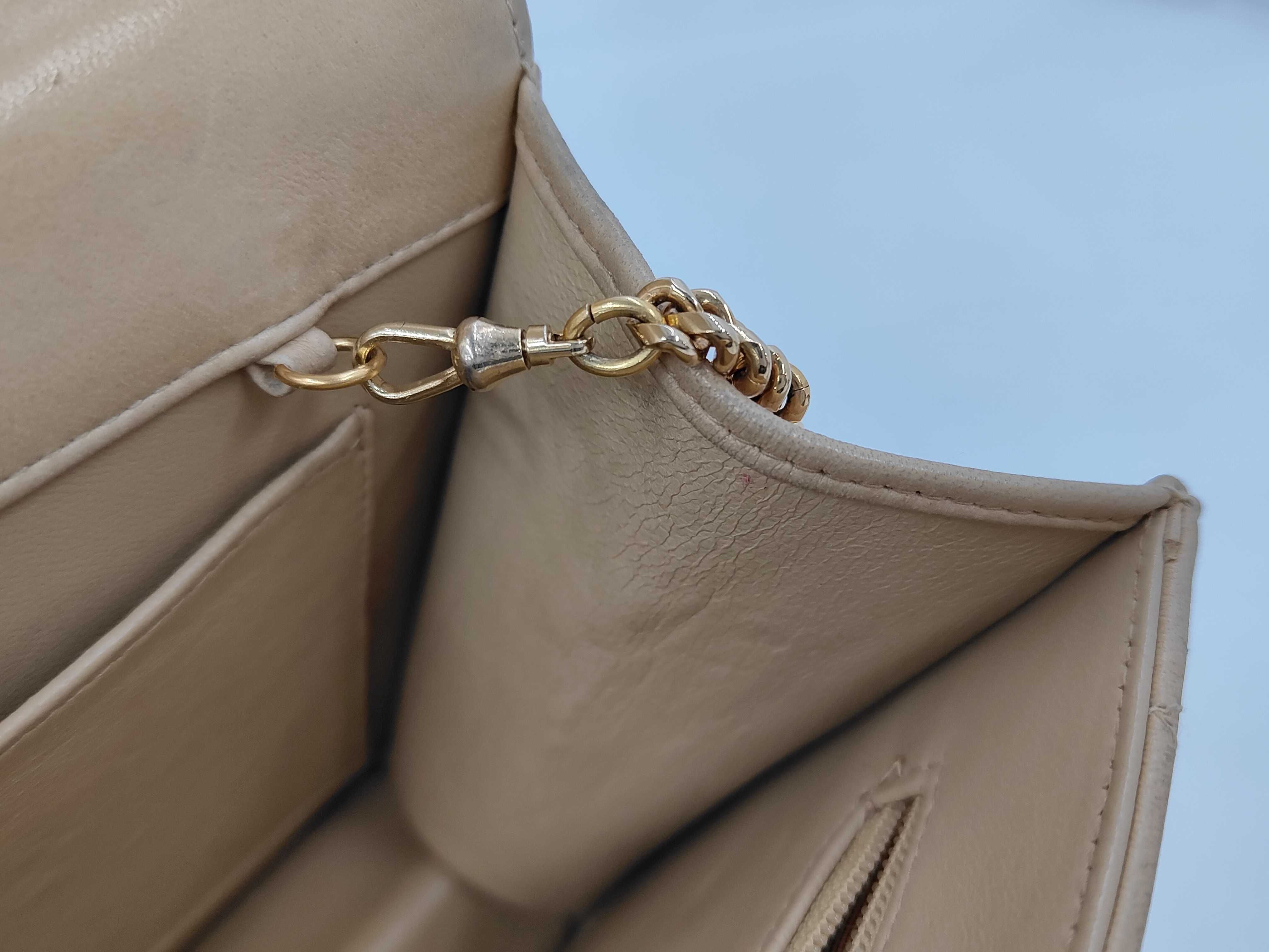 Matelassé Lambskin Chain Shoulder Bag — view 10