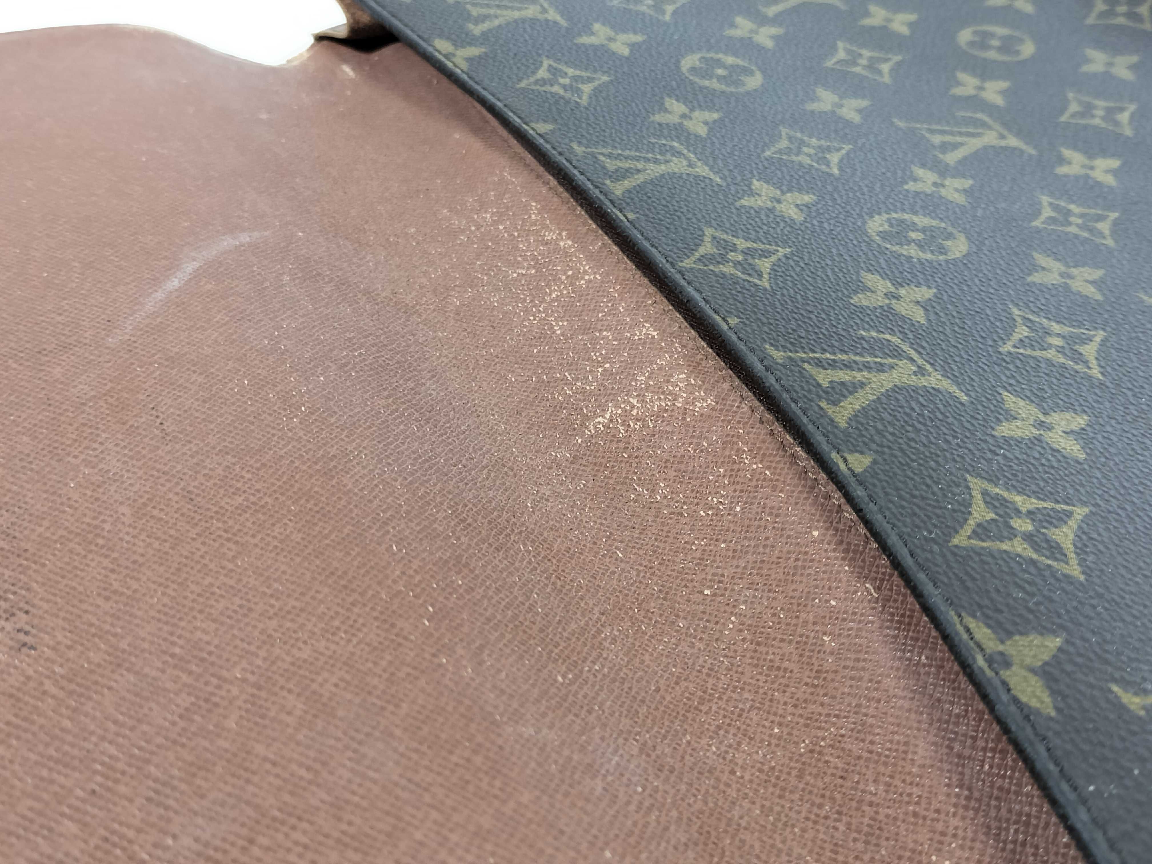 Monogram M51801 Port Envelope Second Bag — view 12