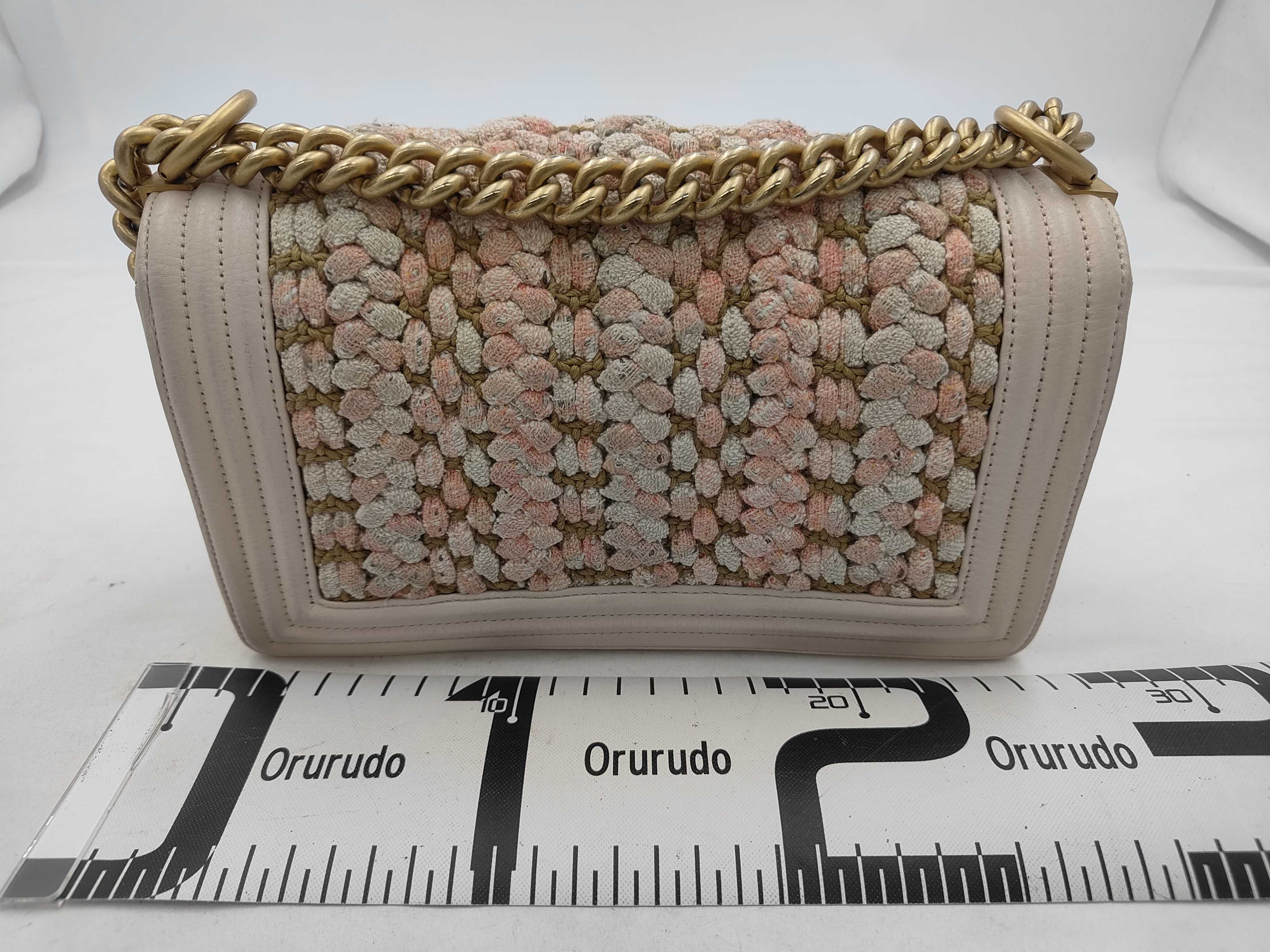 Boy Chanel Chain Shoulder Canvas Pink Shoulder Bag — view 2