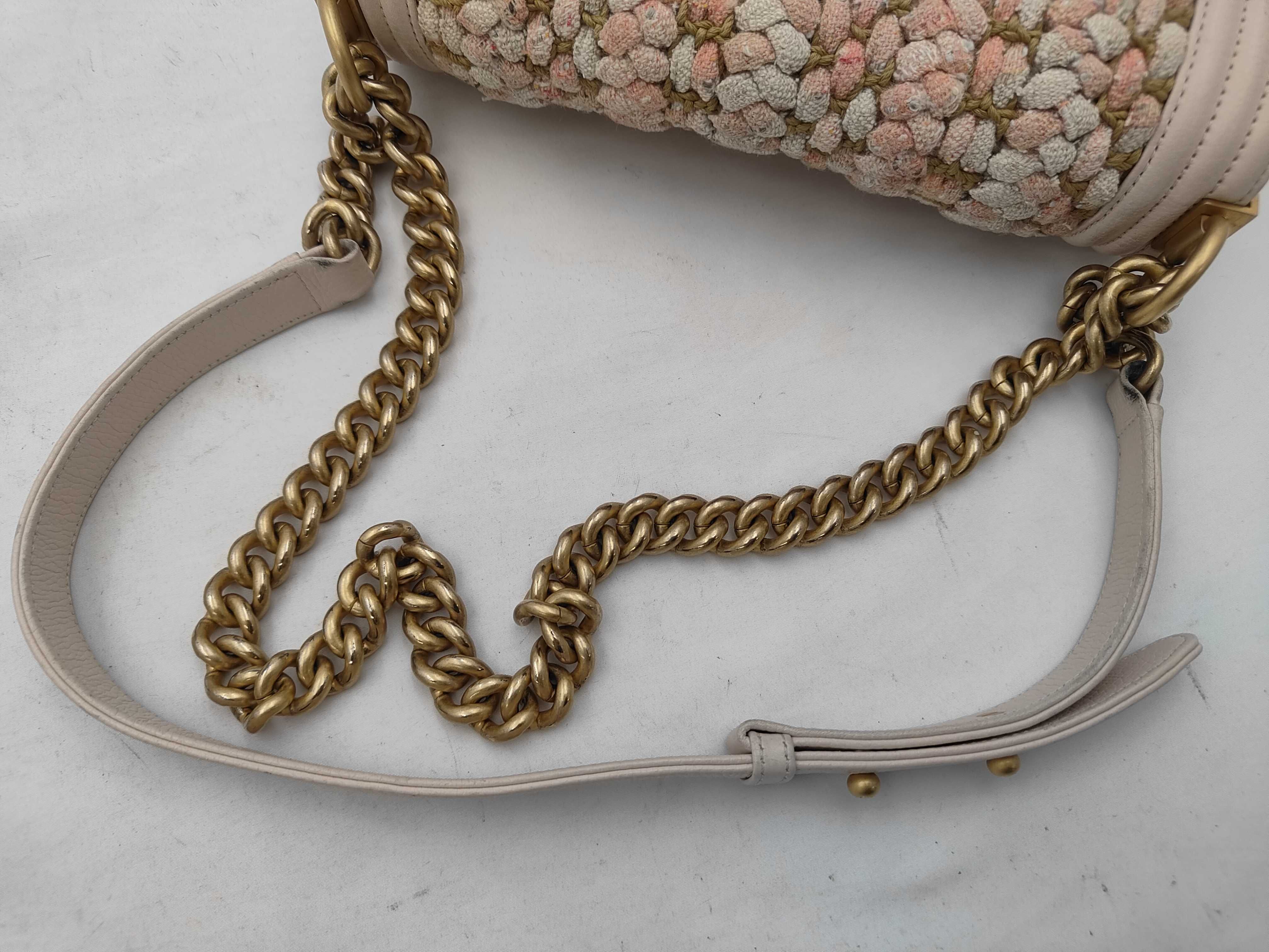 Boy Chanel Chain Shoulder Canvas Pink Shoulder Bag — view 3