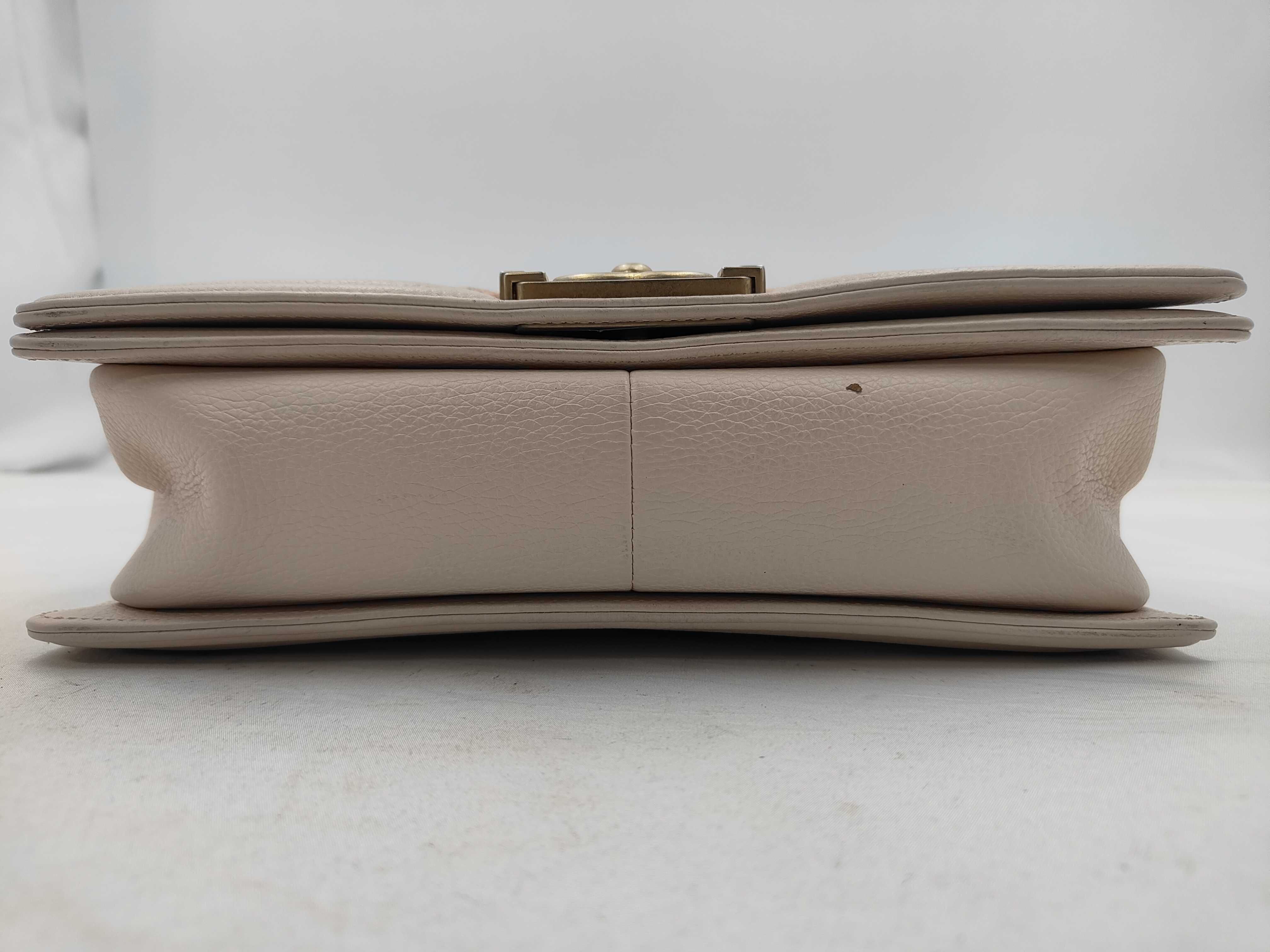 Boy Chanel Chain Shoulder Canvas Pink Shoulder Bag — view 7