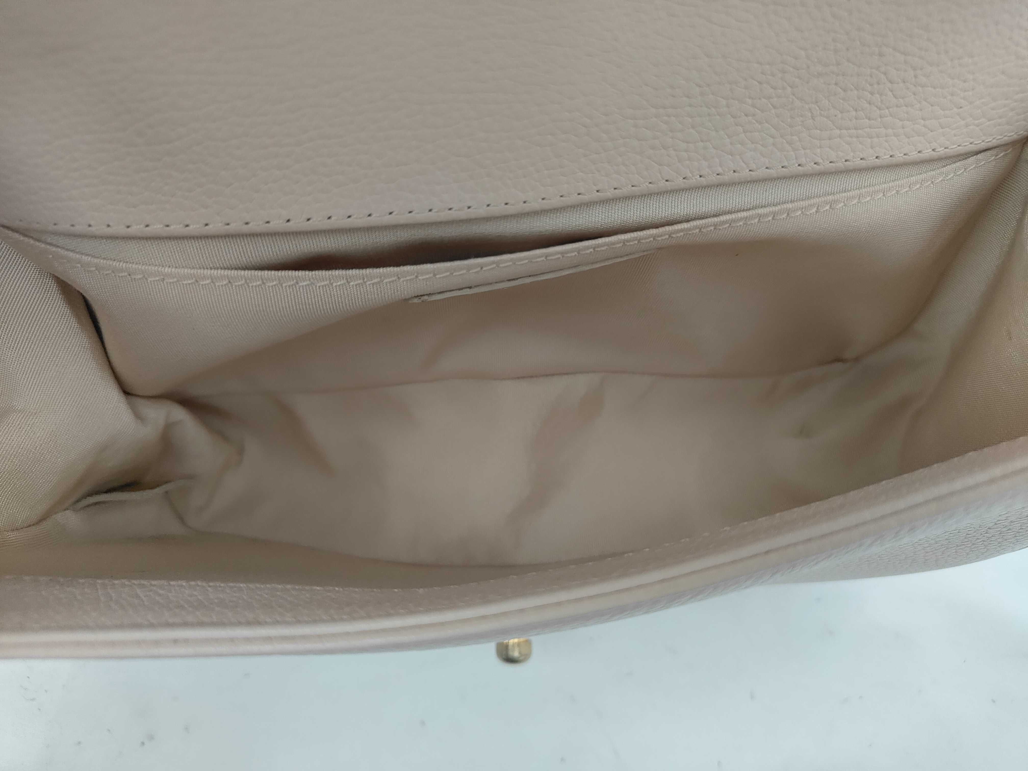 Boy Chanel Chain Shoulder Canvas Pink Shoulder Bag — view 8