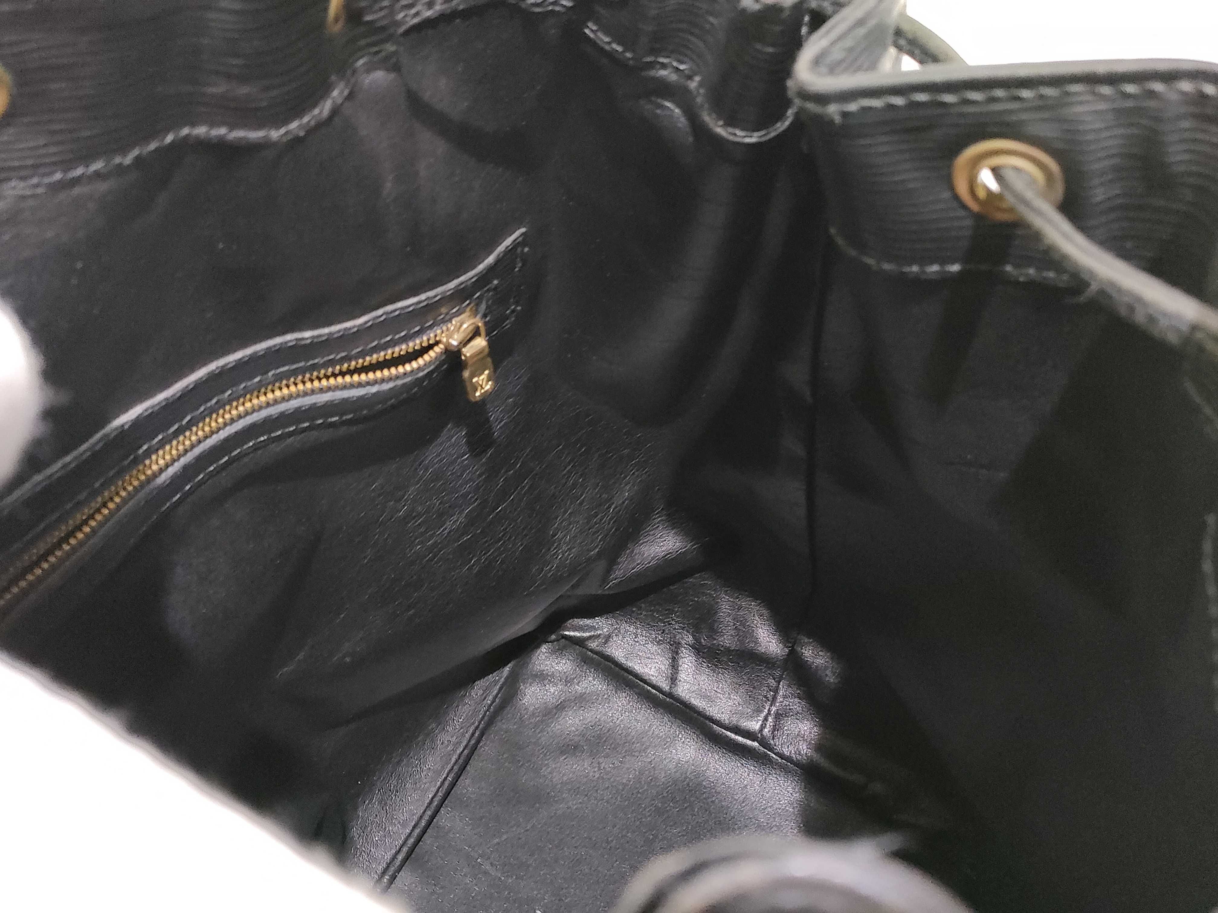 Epi Noe Noir Shoulder Bag — view 11