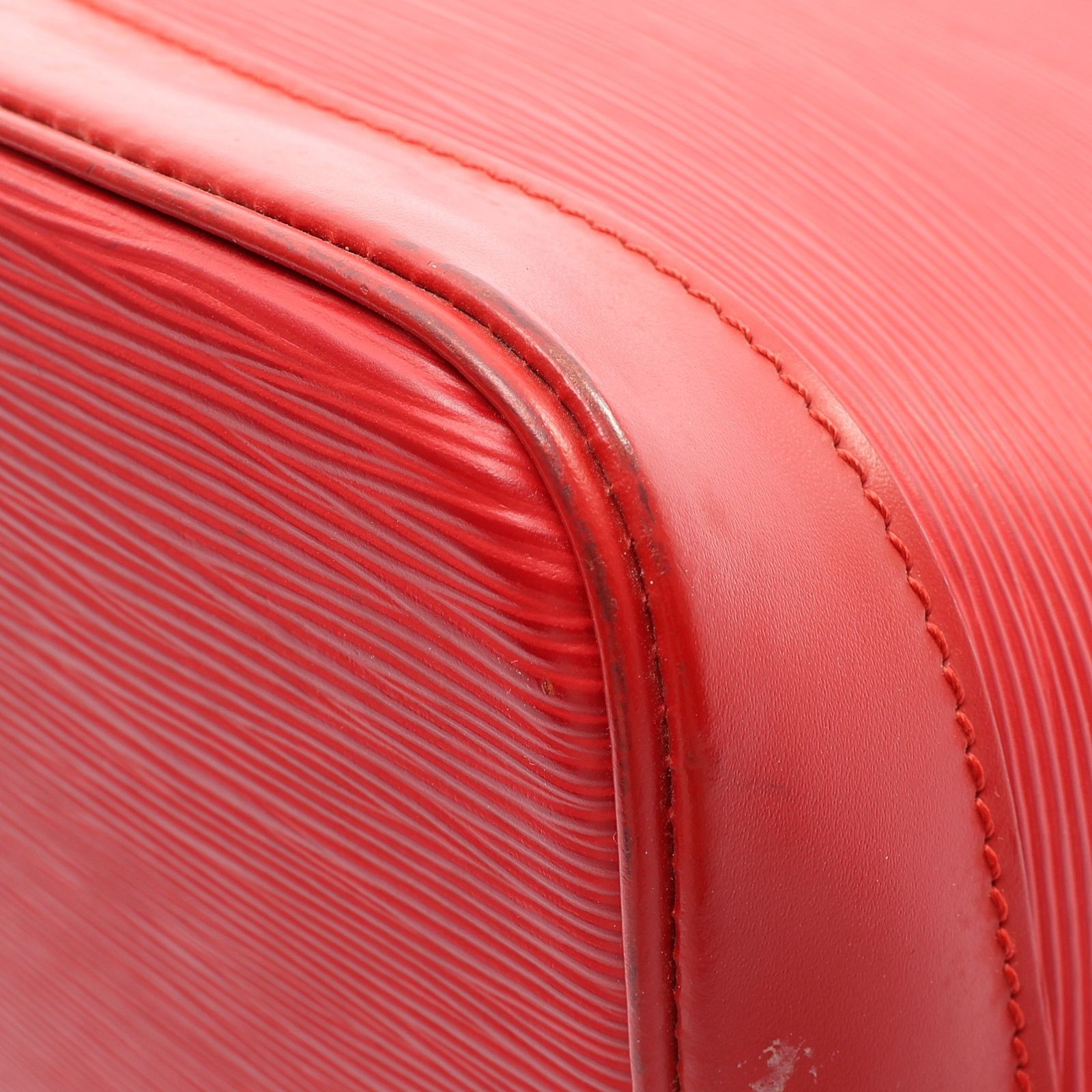 Alma Handbag Epi Leather Red M 52147 (no Key) — view 12