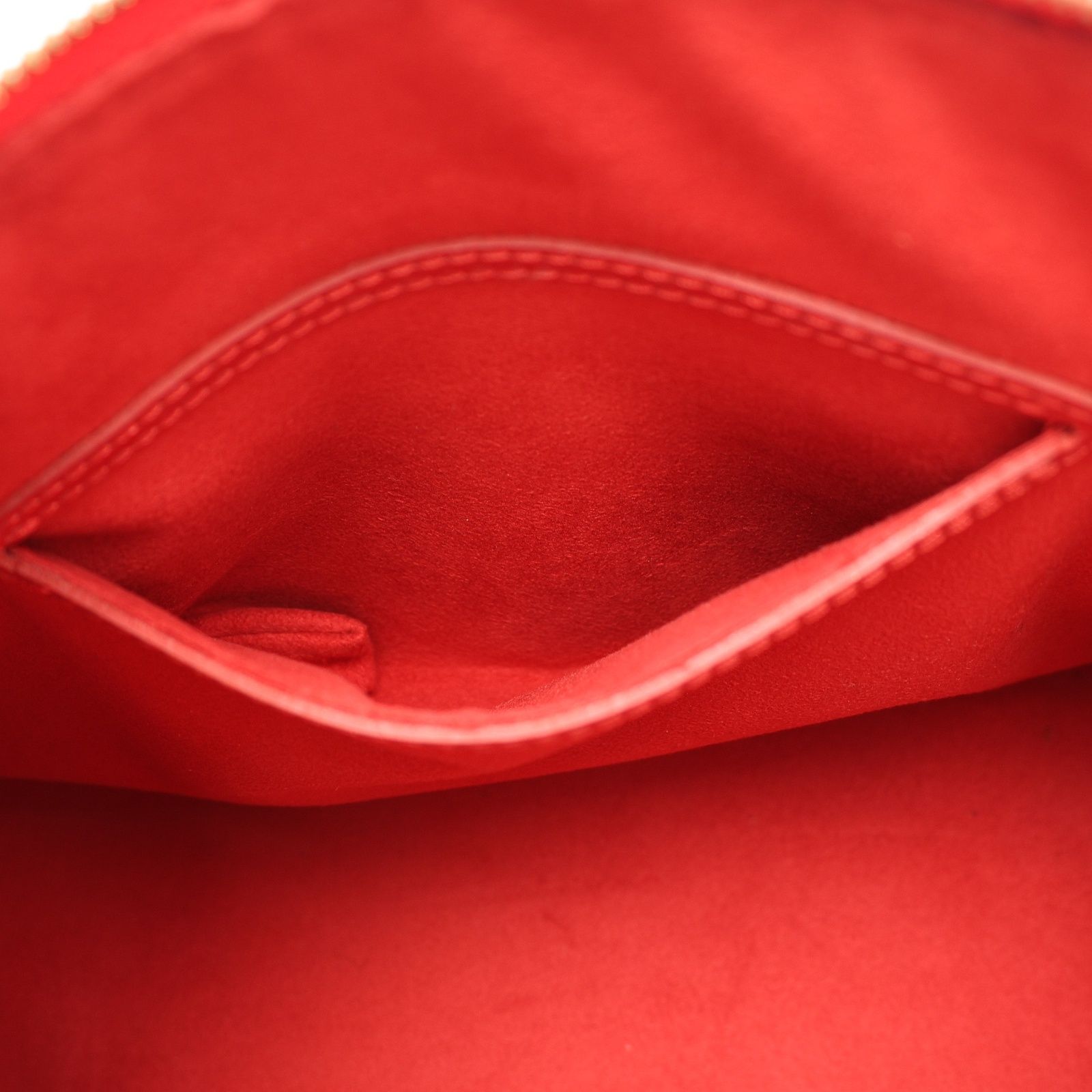 Alma Handbag Epi Leather Red M 52147 (no Key) — view 4
