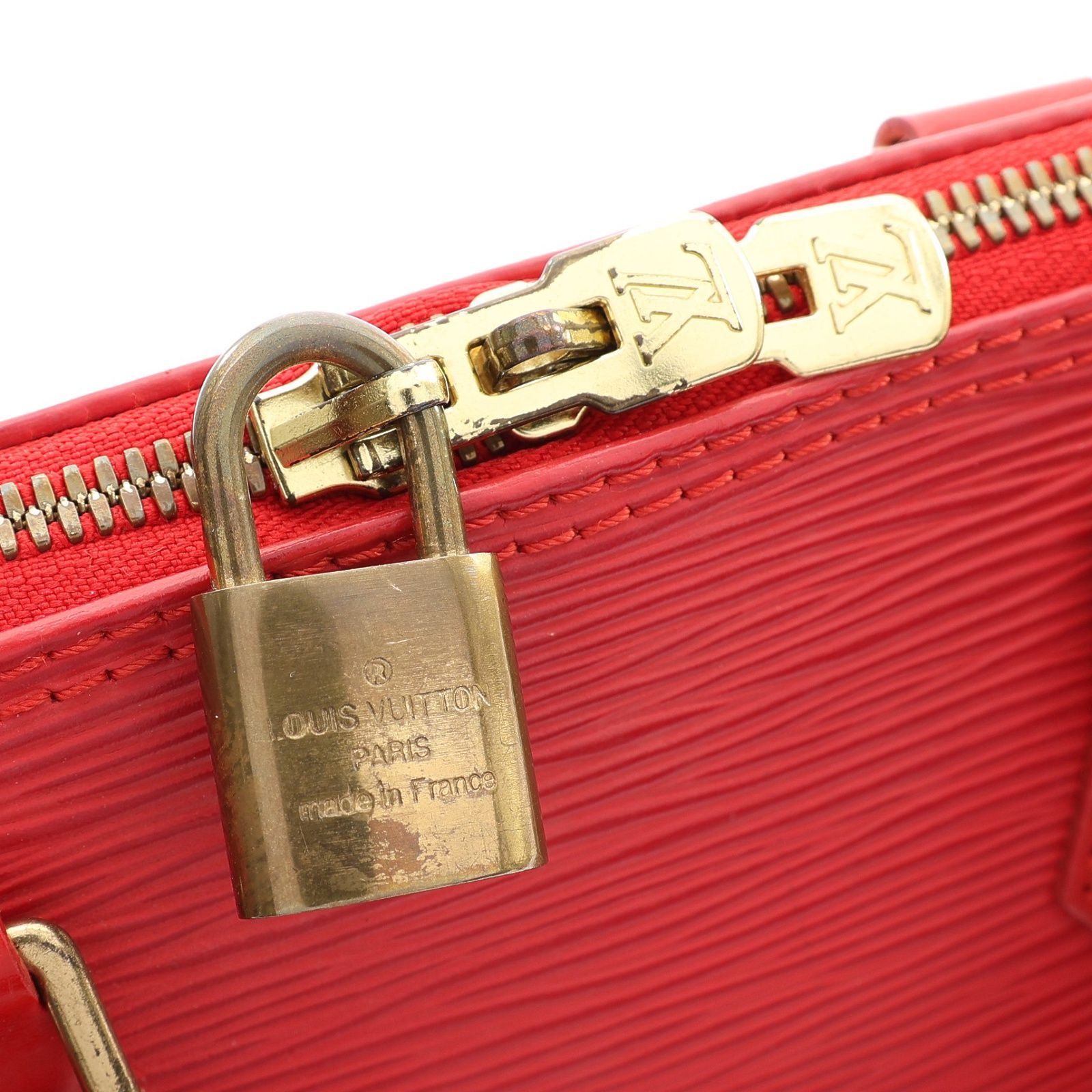 Alma Handbag Epi Leather Red M 52147 (no Key) — view 9