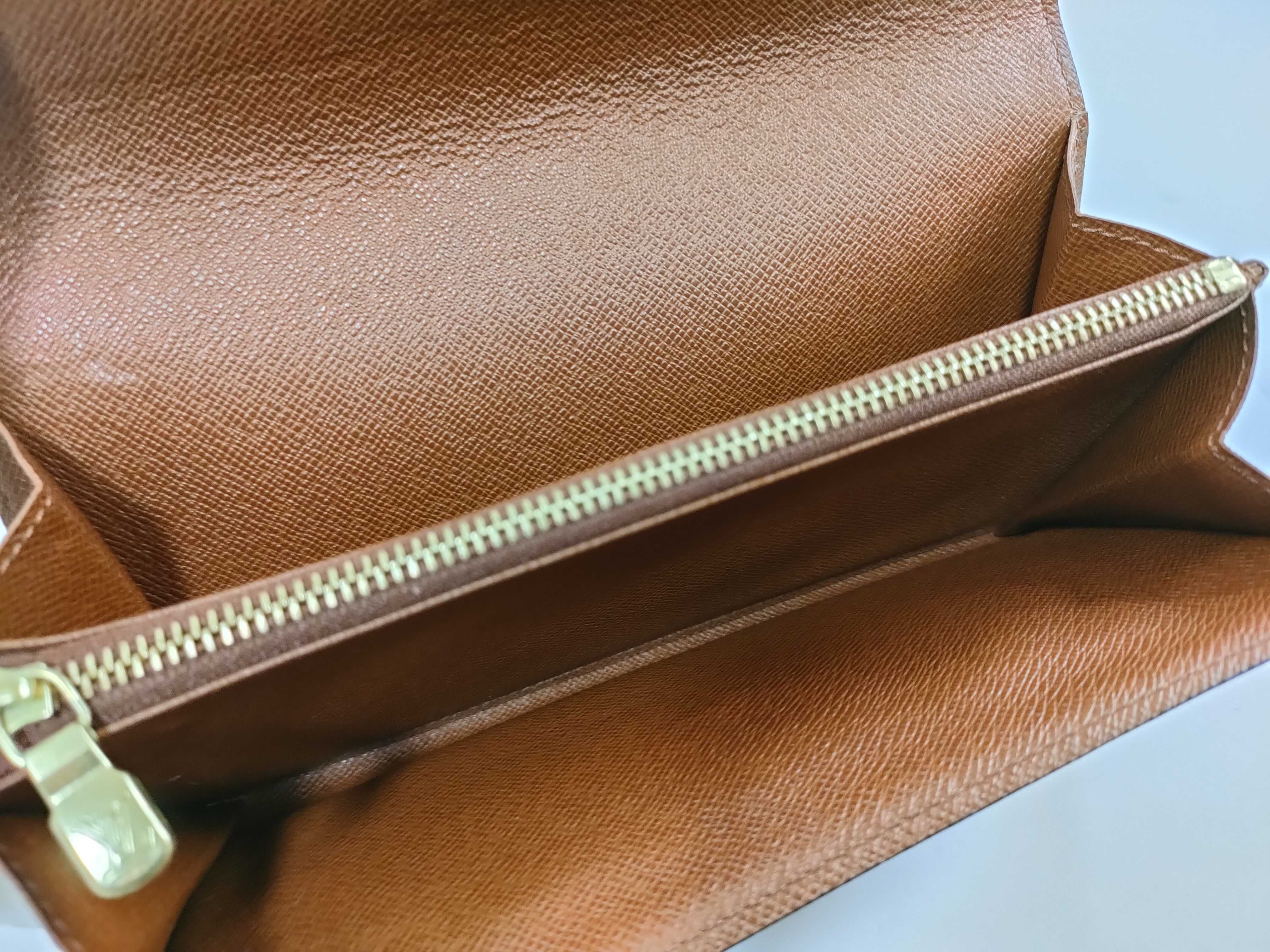 Monogram Vuitton Sarah 2 Wallet — view 9